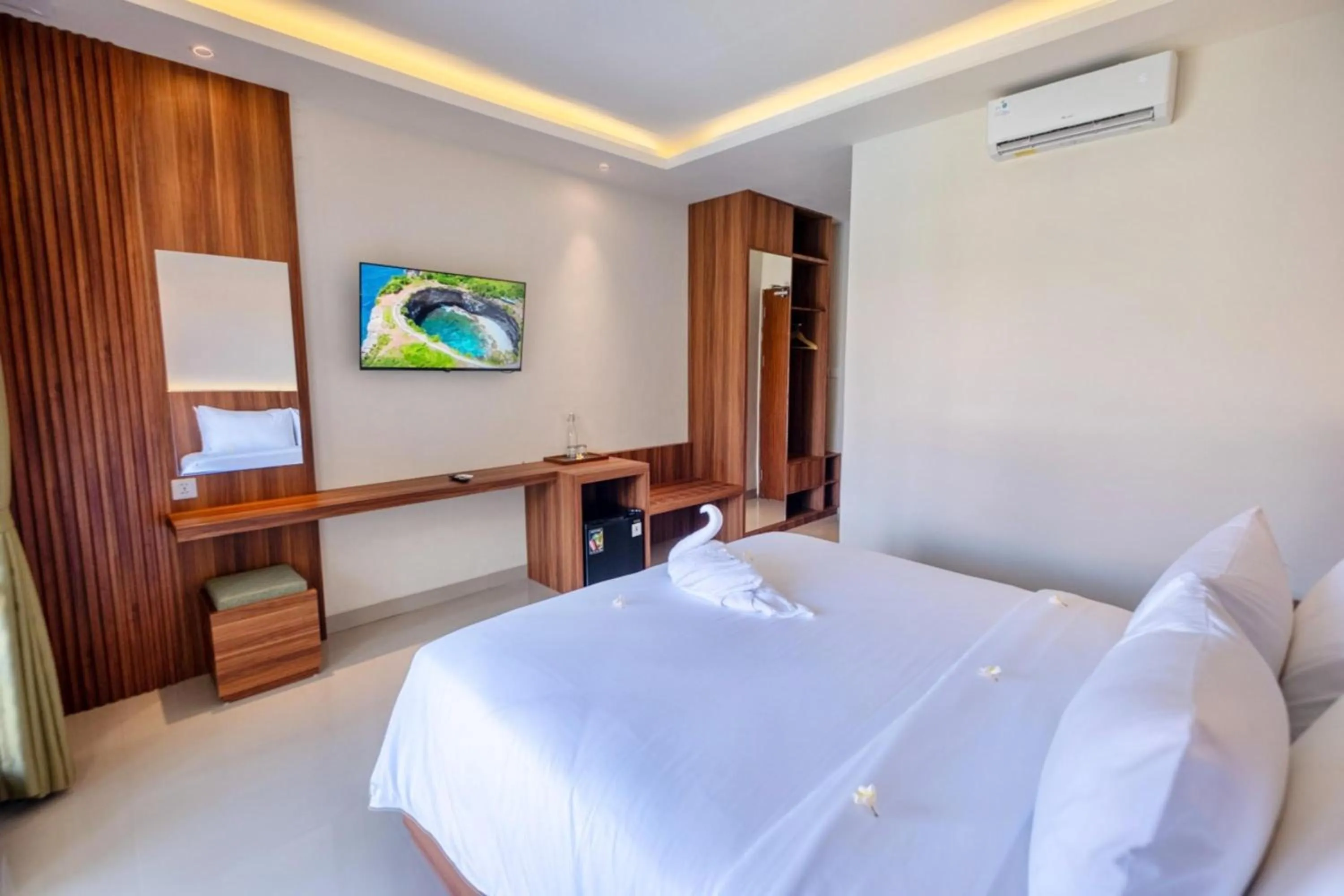 Bedroom, Bed in Puri Kaja House