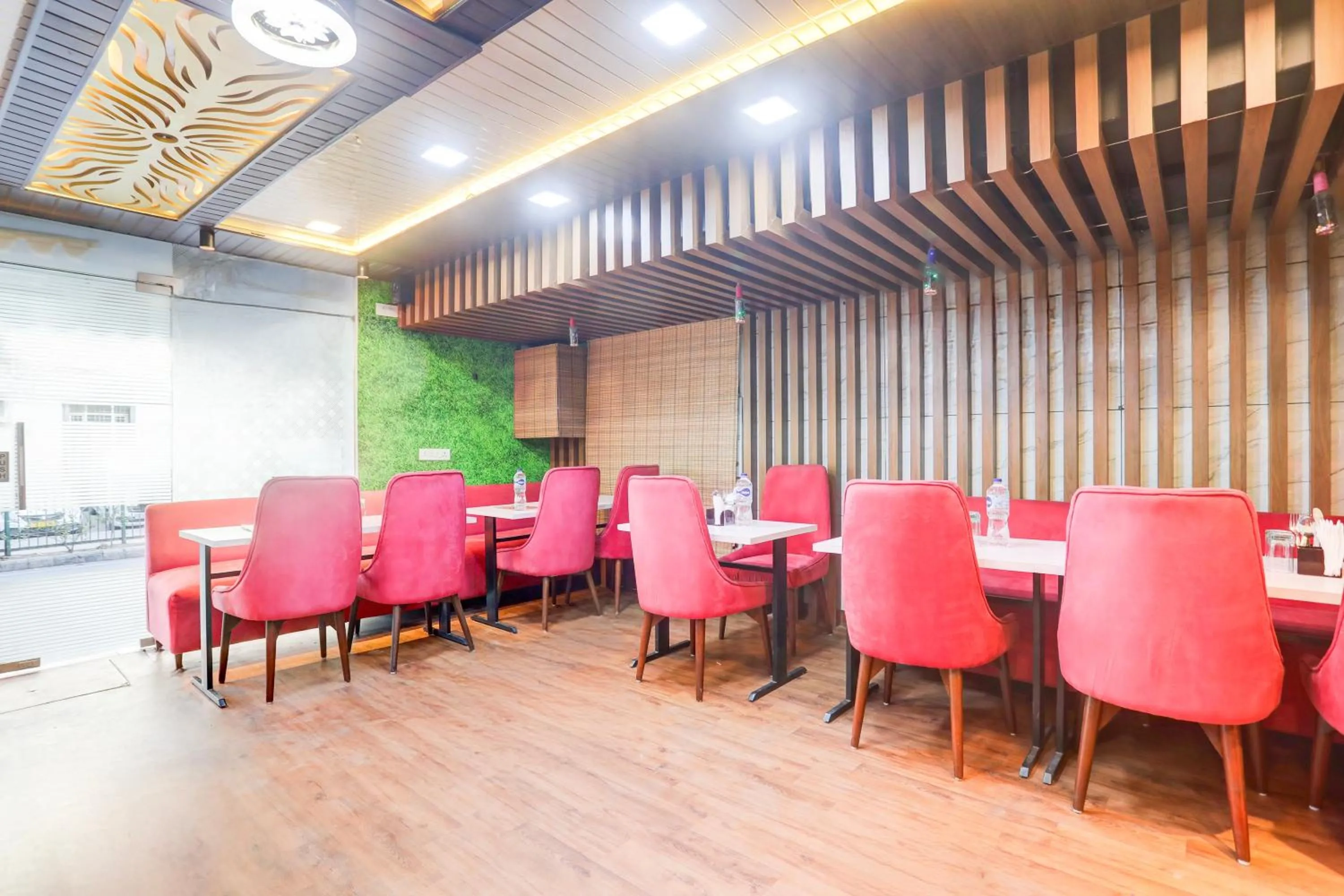 Hotel O Apna