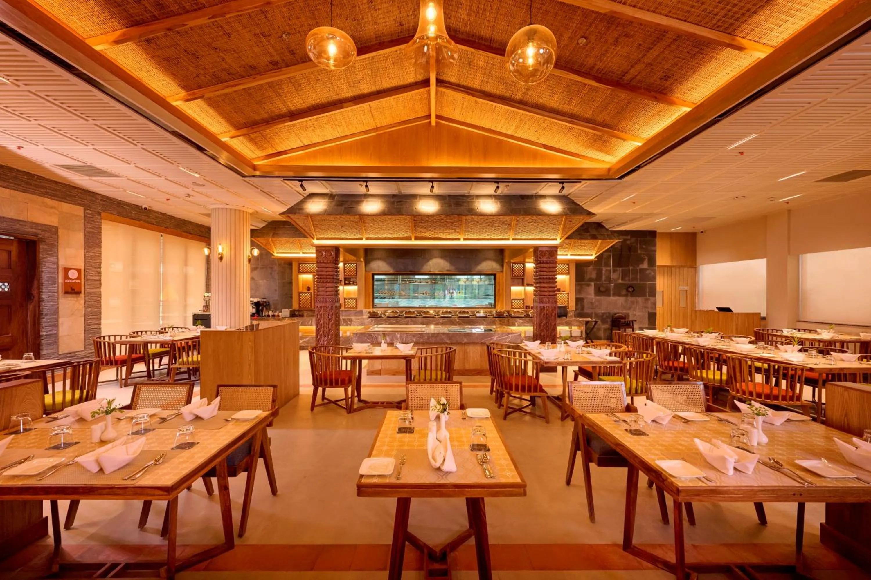 Restaurant/places to eat in Royal Tulip Chitwan Nepal