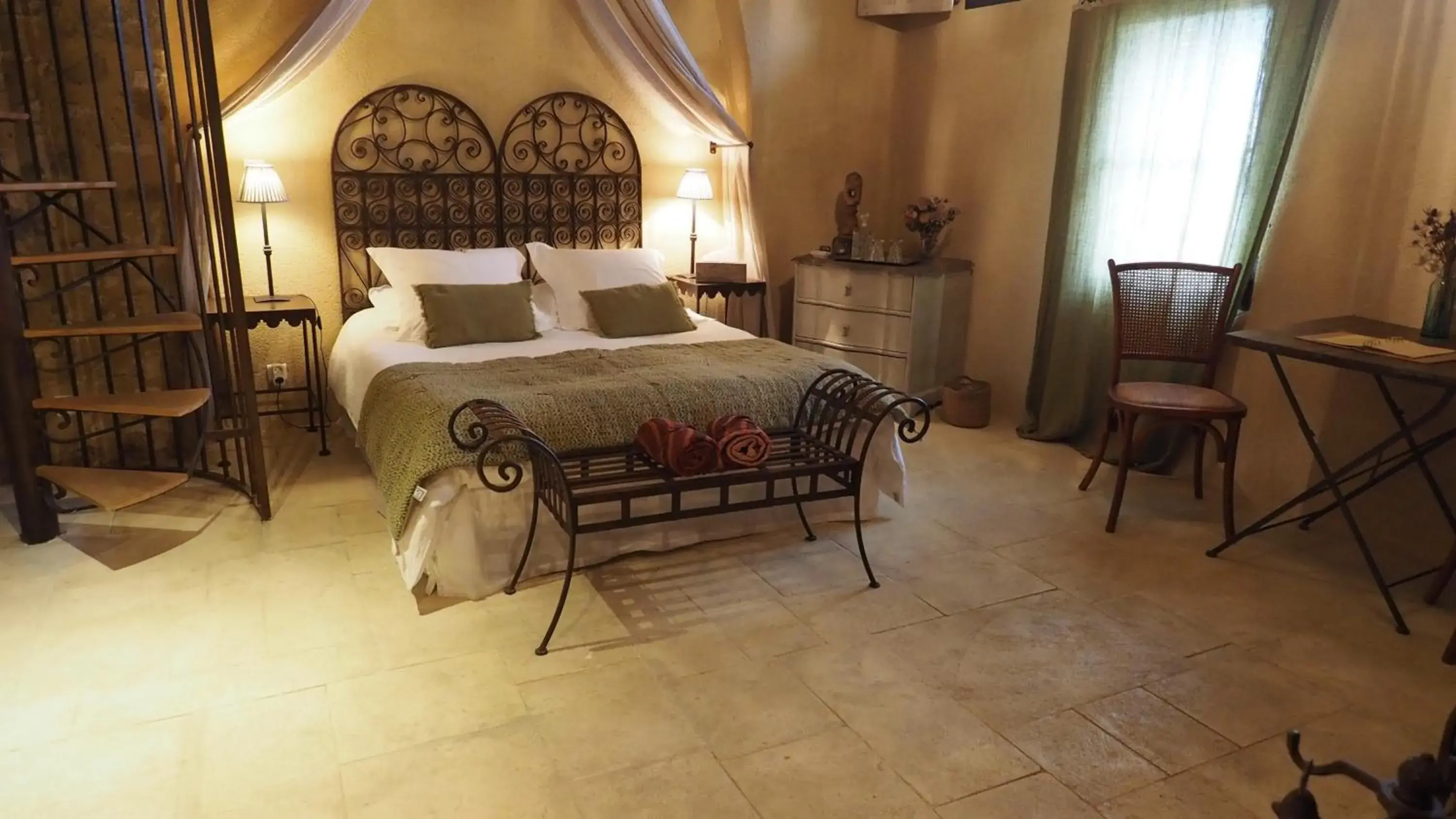 Duplex Suite in Le Clos Saint Saourde Duplex Suite in Le Clos Saint Saourde