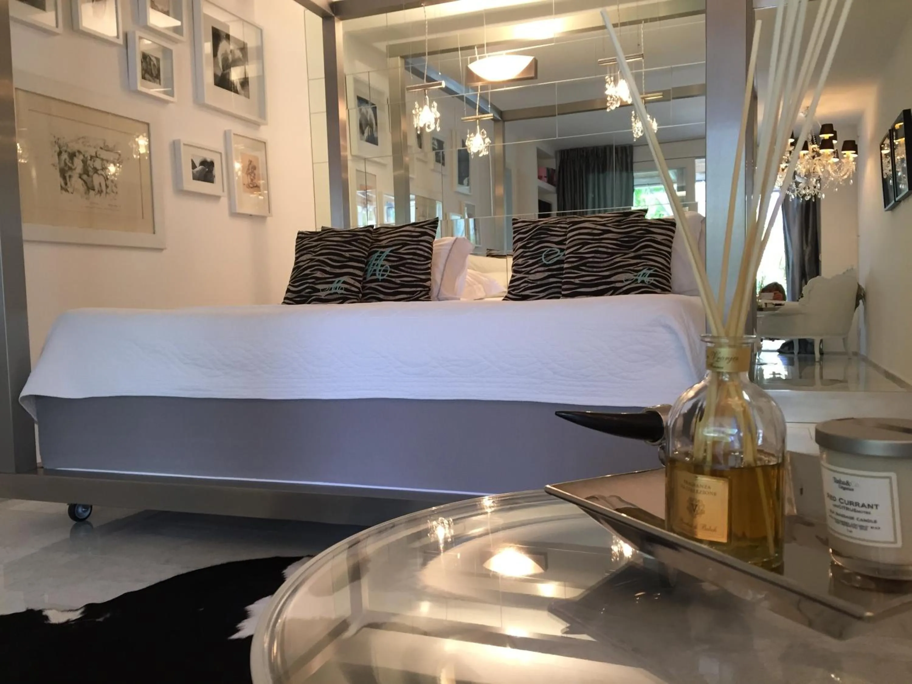 Decorative detail, Bed in Mediterranea Luxury House