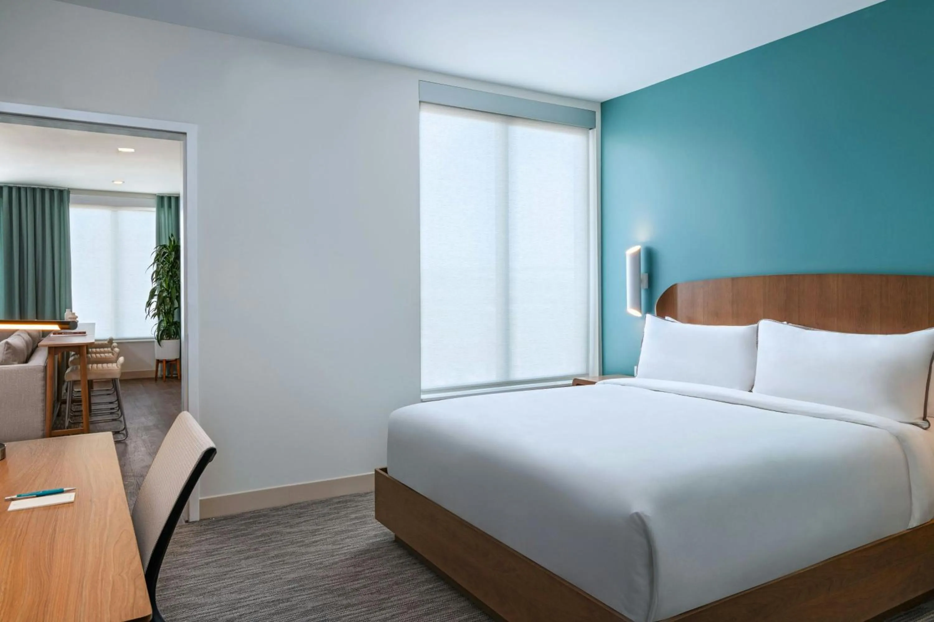 Bedroom, Bed in Element Las Vegas Symphony Park