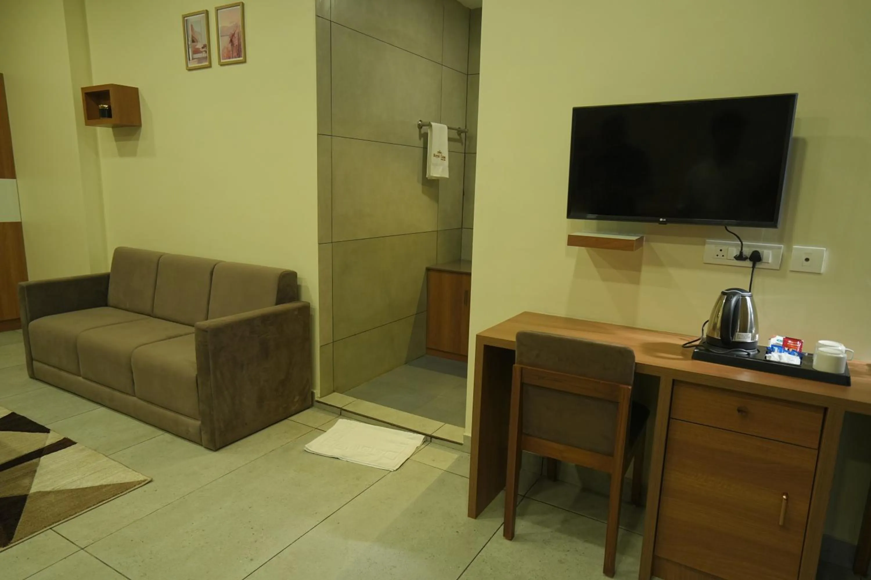 Seating area in Royal Casa Cochin