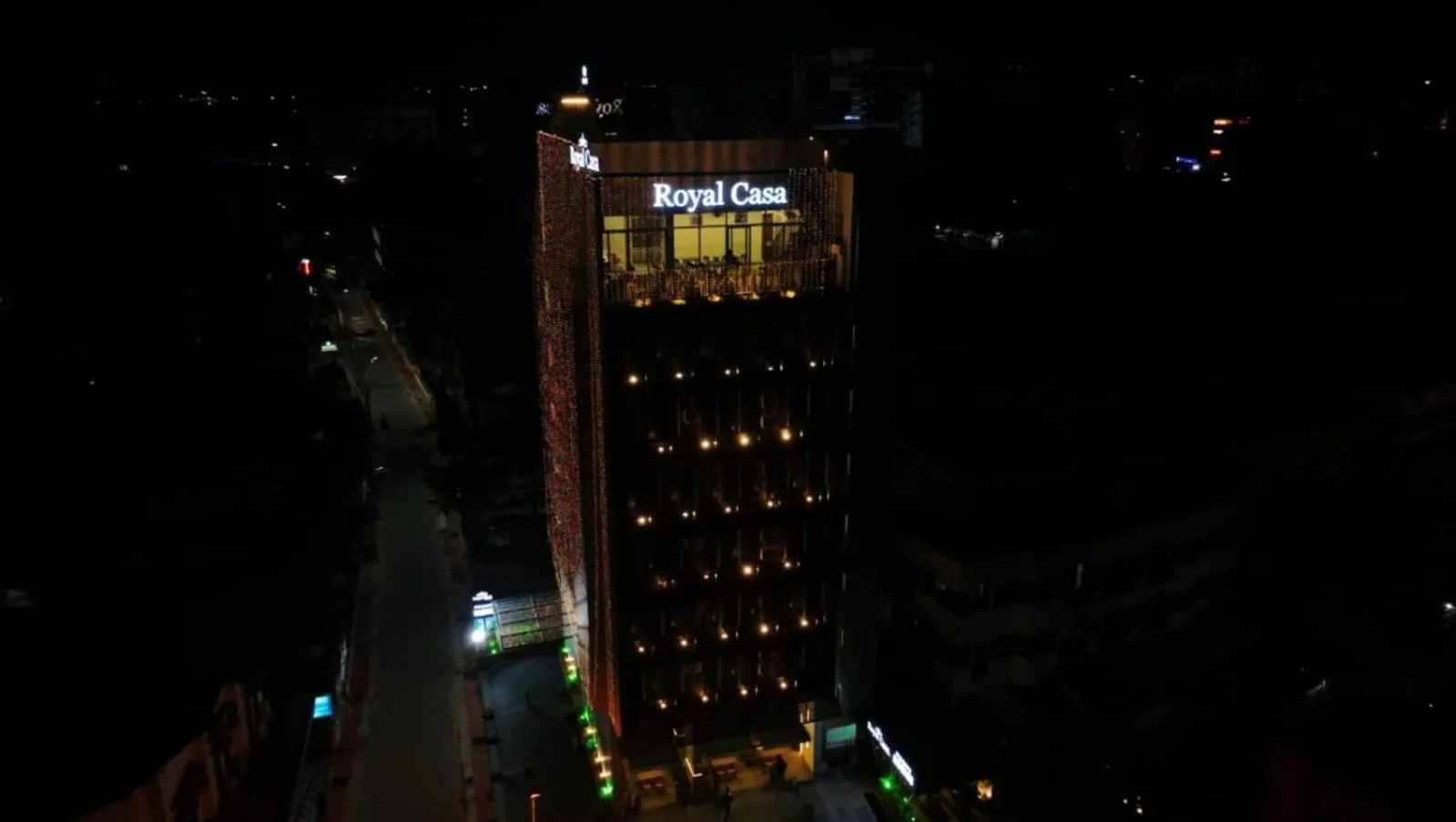 Night in Royal Casa Cochin