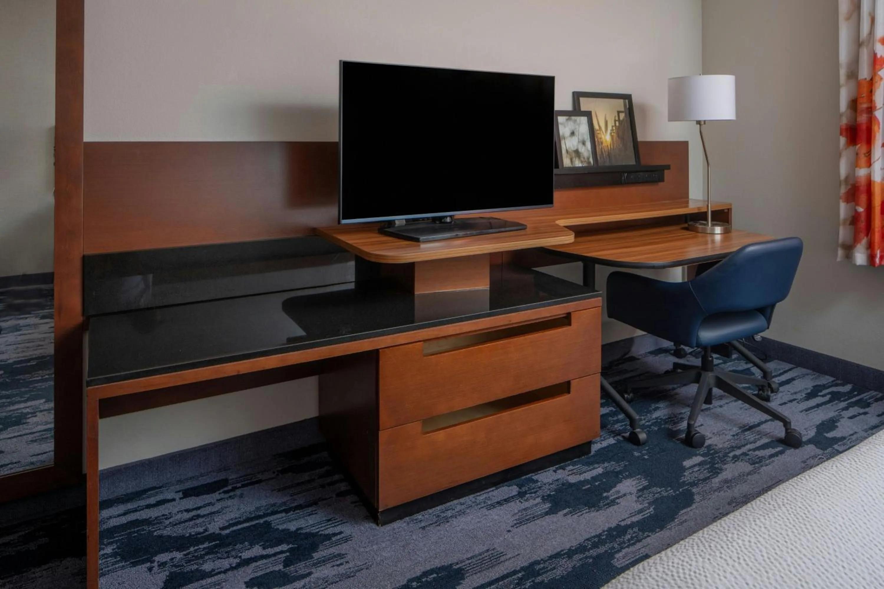 Photo of the whole room in Fairfield Inn & Suites by Marriott Atmore