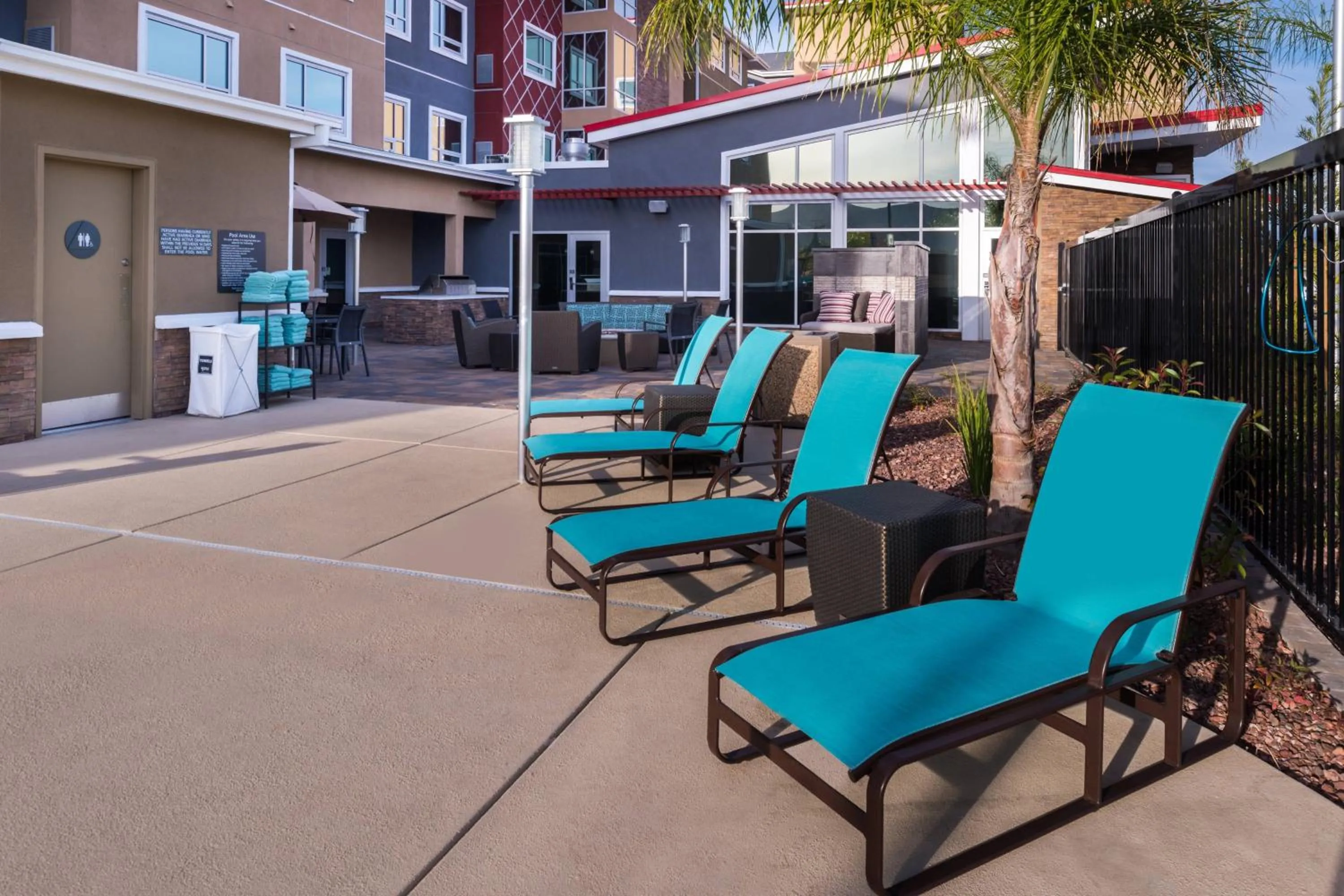 Swimming pool in Residence Inn by Marriott Temecula Murrieta