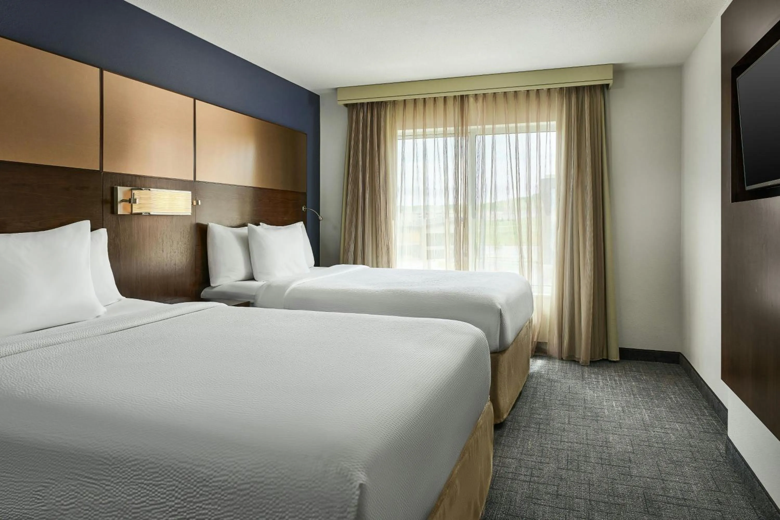 Bedroom, Bed in Residence Inn by Marriott Rapid City
