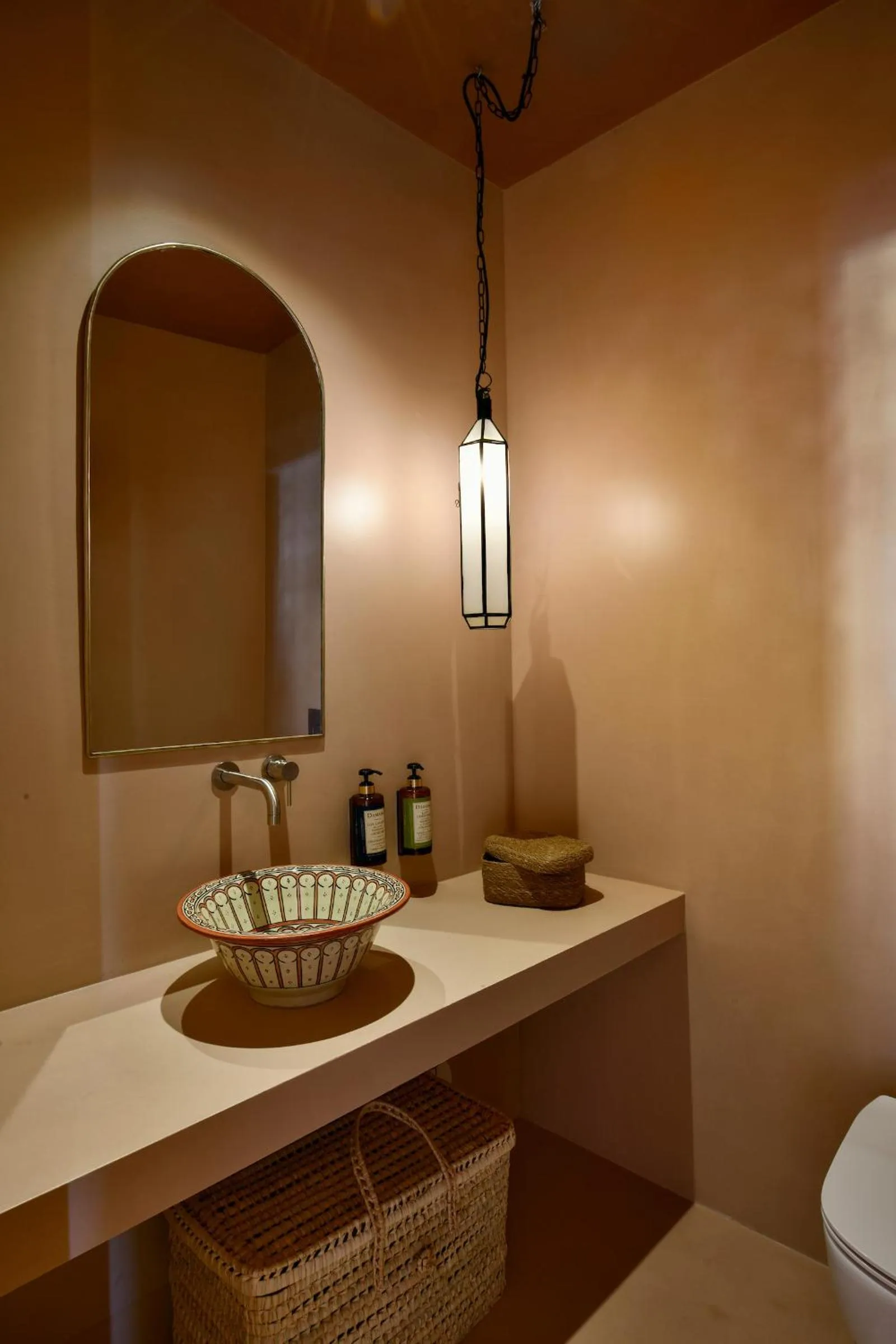 Toilet in Terra Verde Oia by K&K