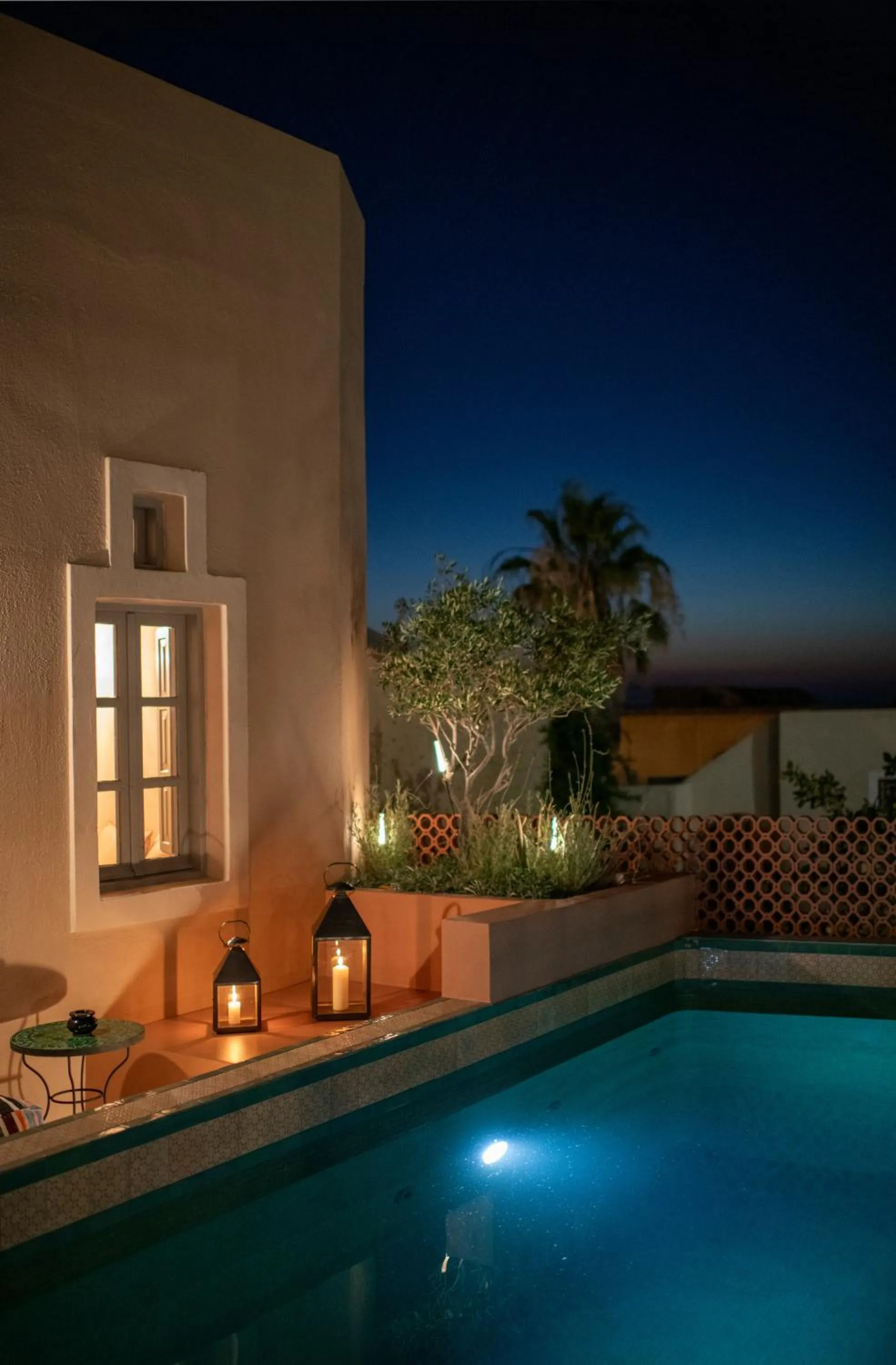 Swimming pool in Terra Verde Oia by K&K