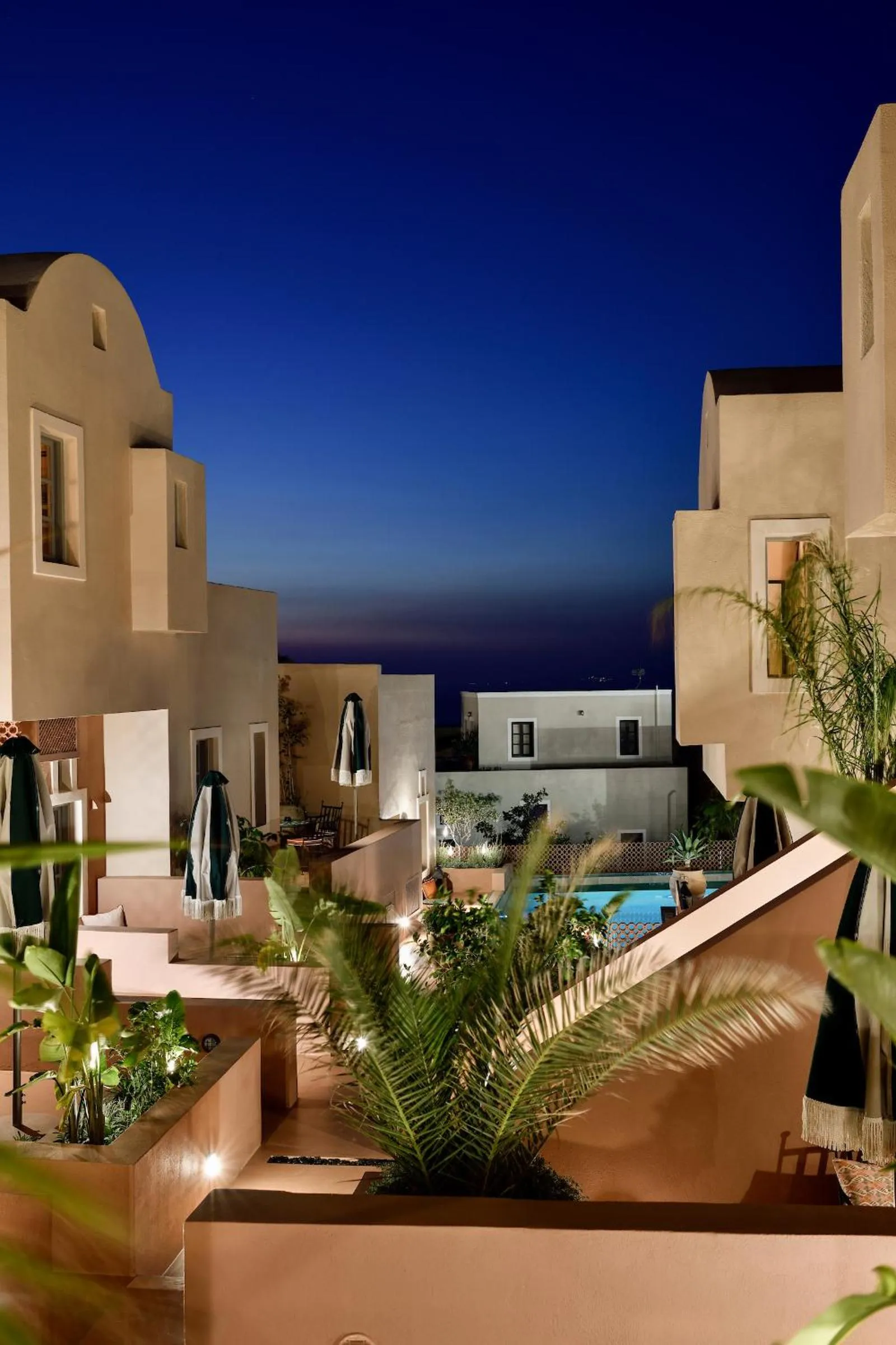 Patio in Terra Verde Oia by K&K