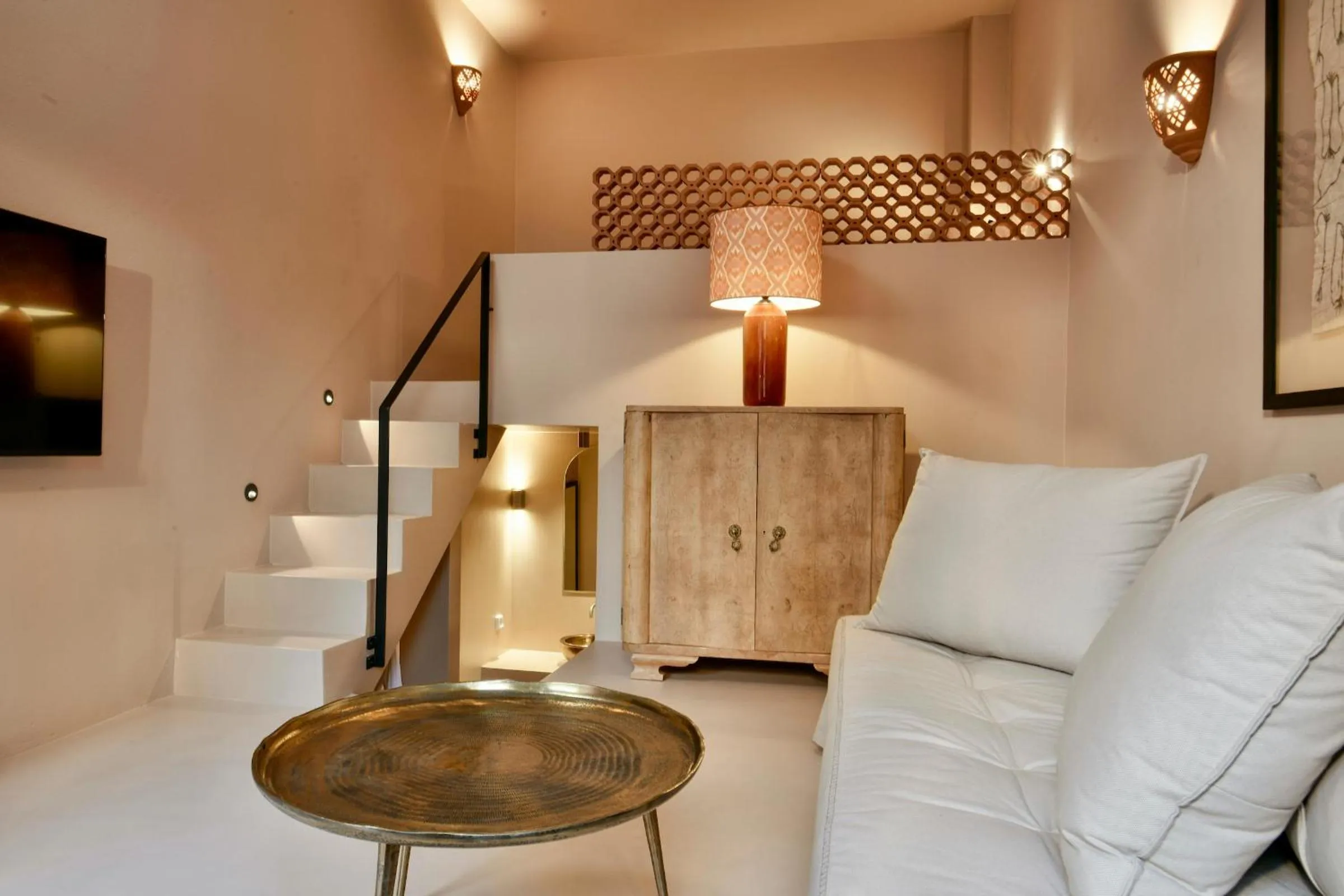 TV and multimedia in Terra Verde Oia by K&K