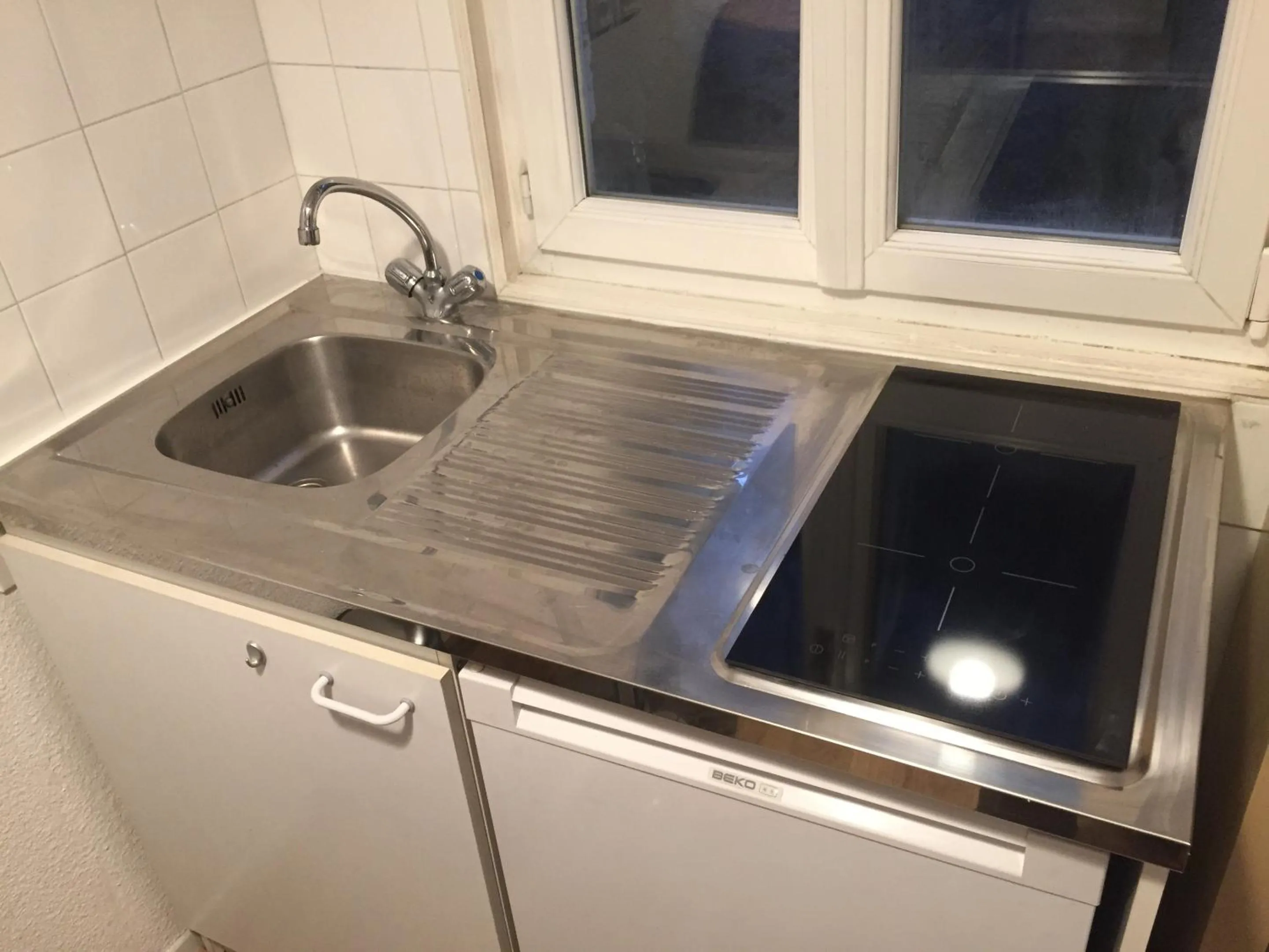 Dining area in Apartment Villeurbanne