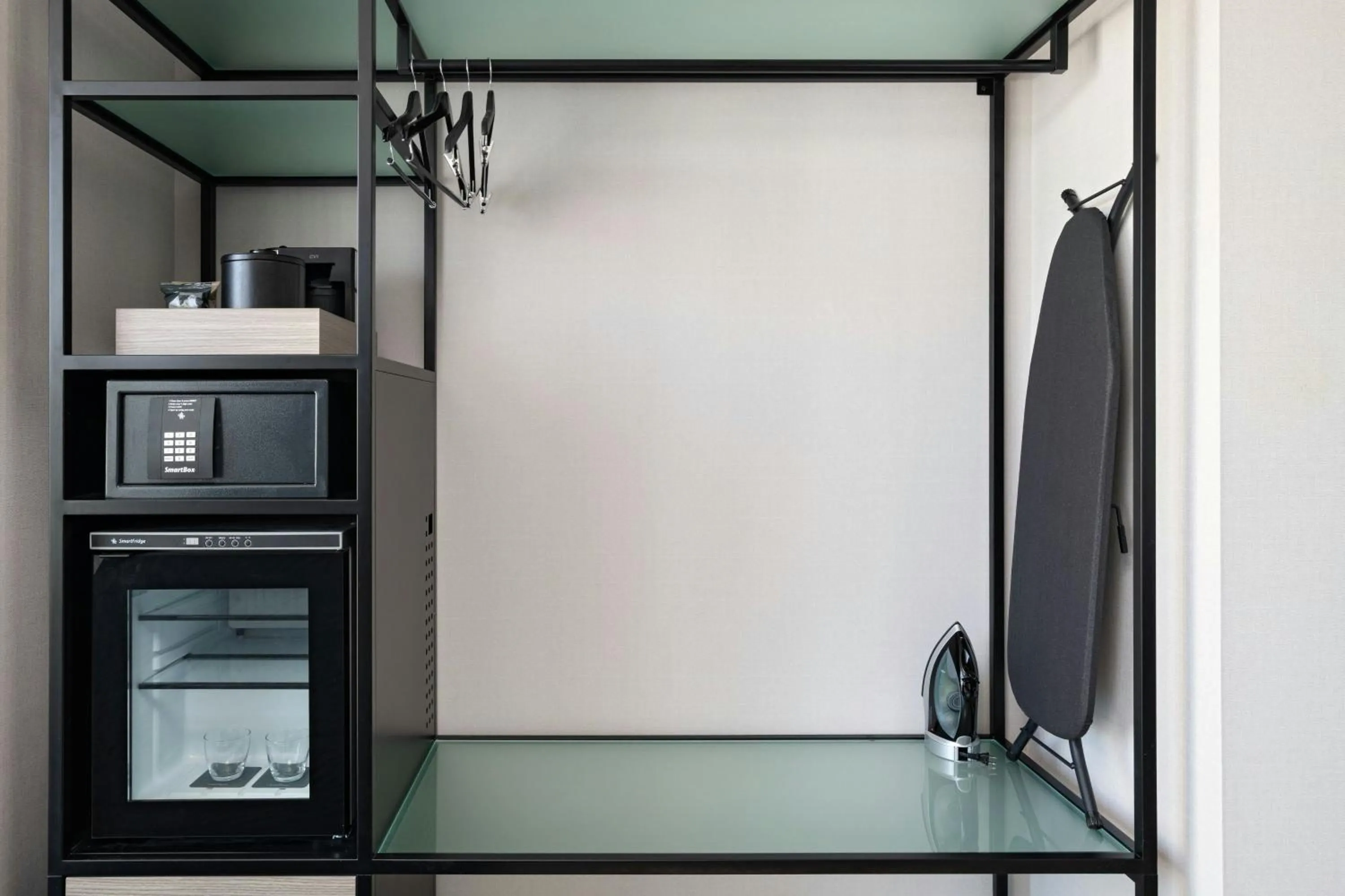 Photo of the whole room in AC Hotel by Marriott Las Vegas Symphony Park