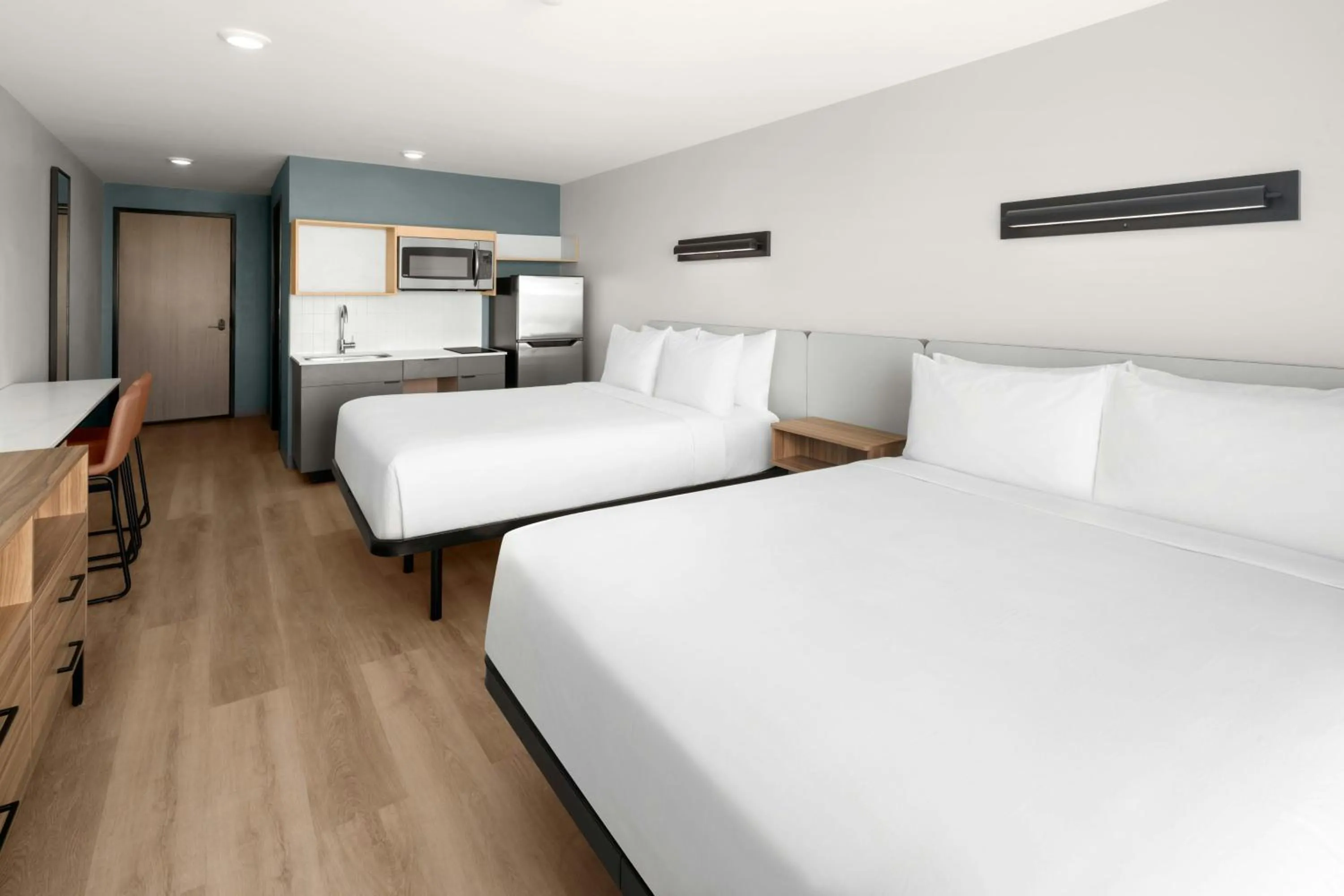 Photo of the whole room, Bed in StudioRes by Marriott Fort Myers Airport