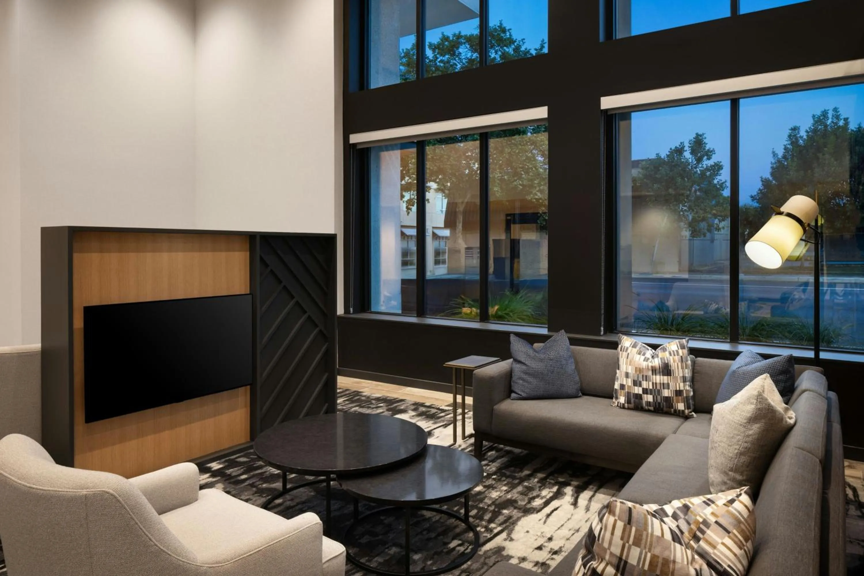 Lobby or reception in TownePlace Suites by Marriott San Jose Downtown