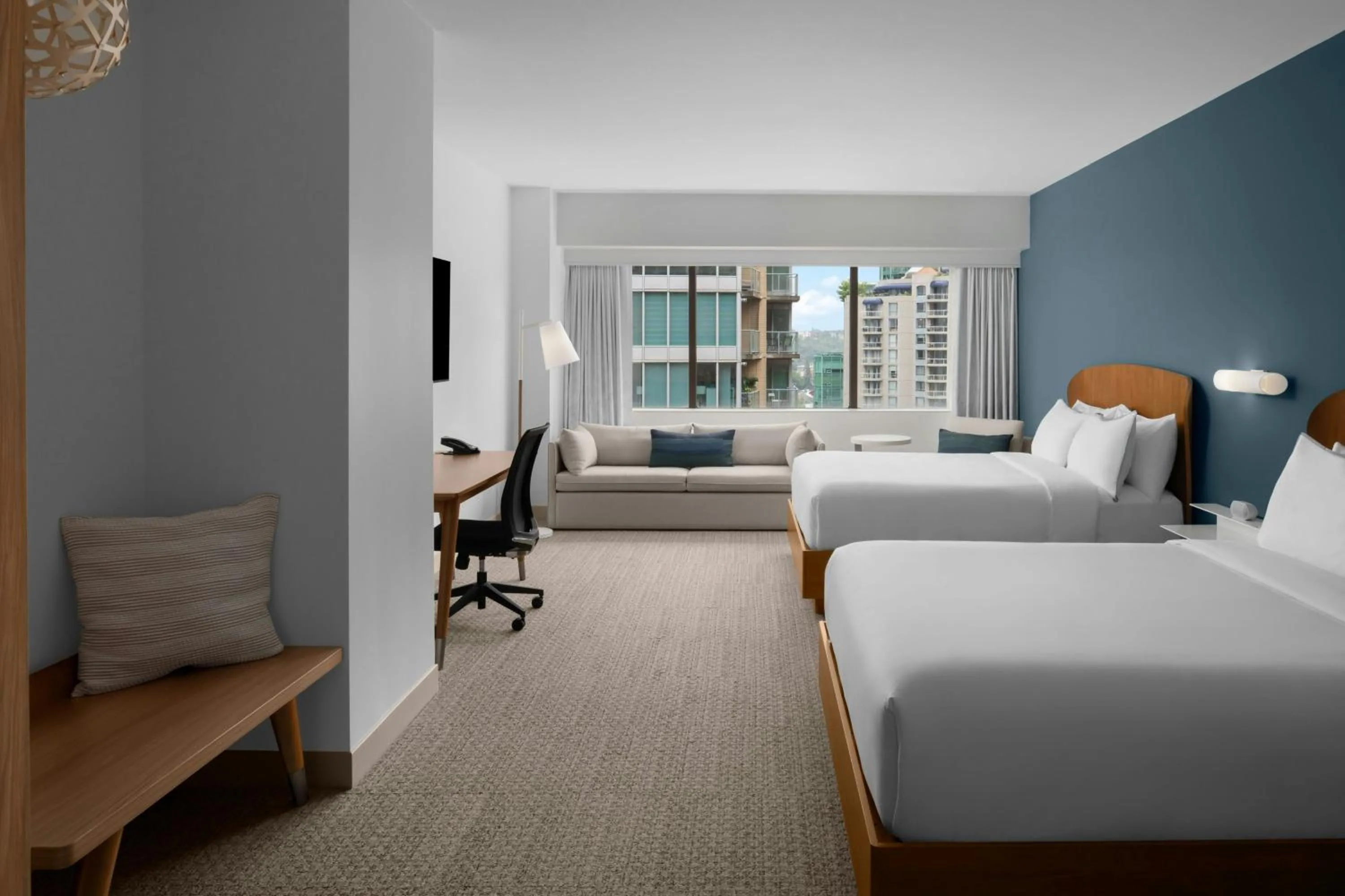 Bedroom, Bed in Element Calgary Downtown