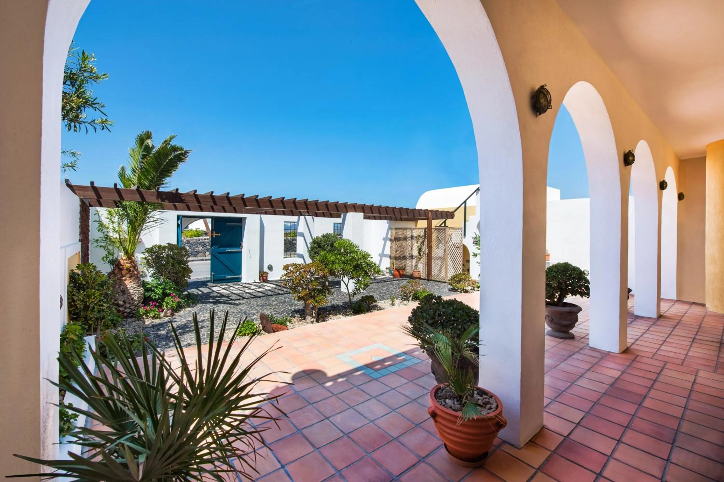 Facade/entrance in Kalimera Hotel