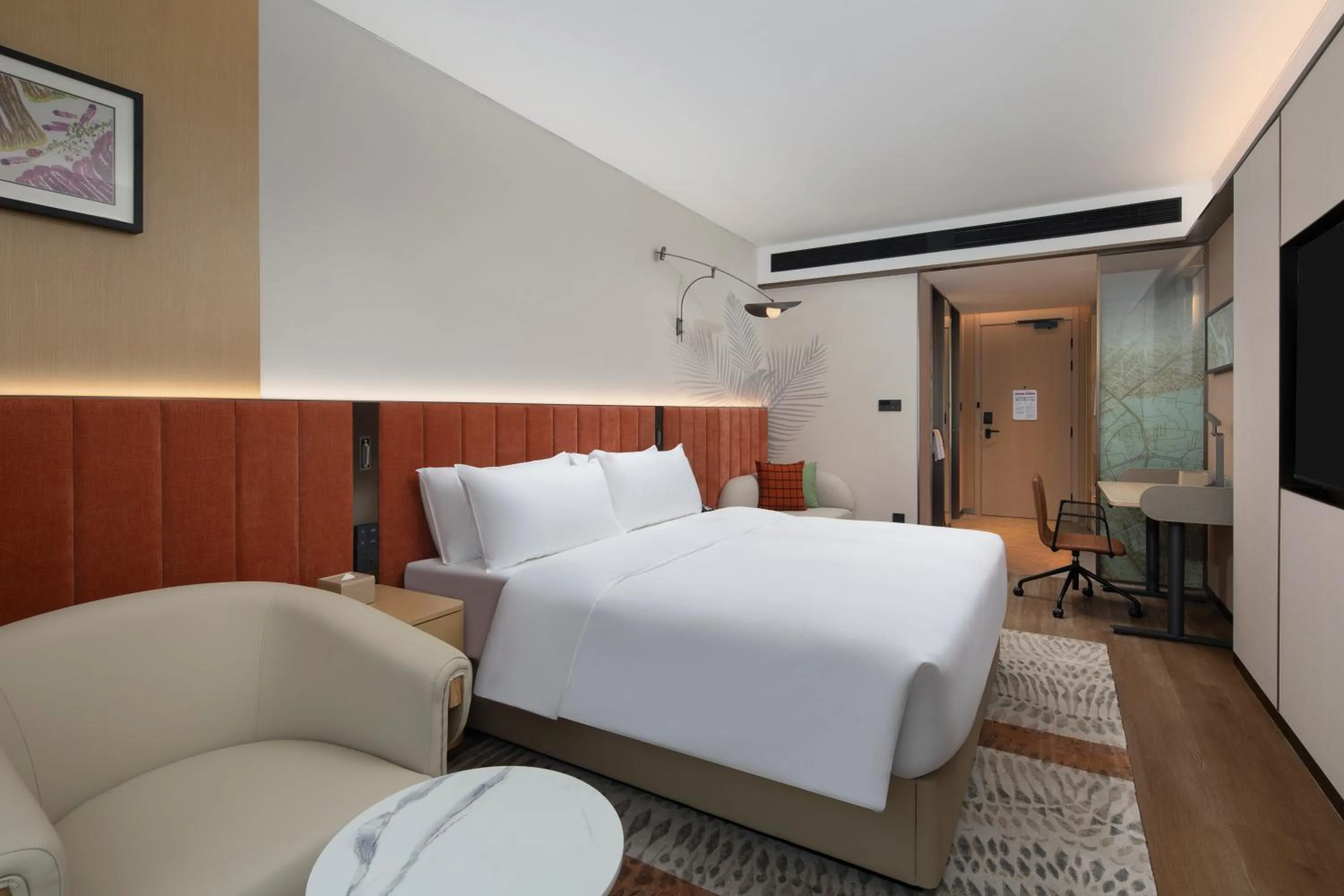 Photo of the whole room, Bed in Hilton Garden Inn Zhangjiajie Tianmen Mountain