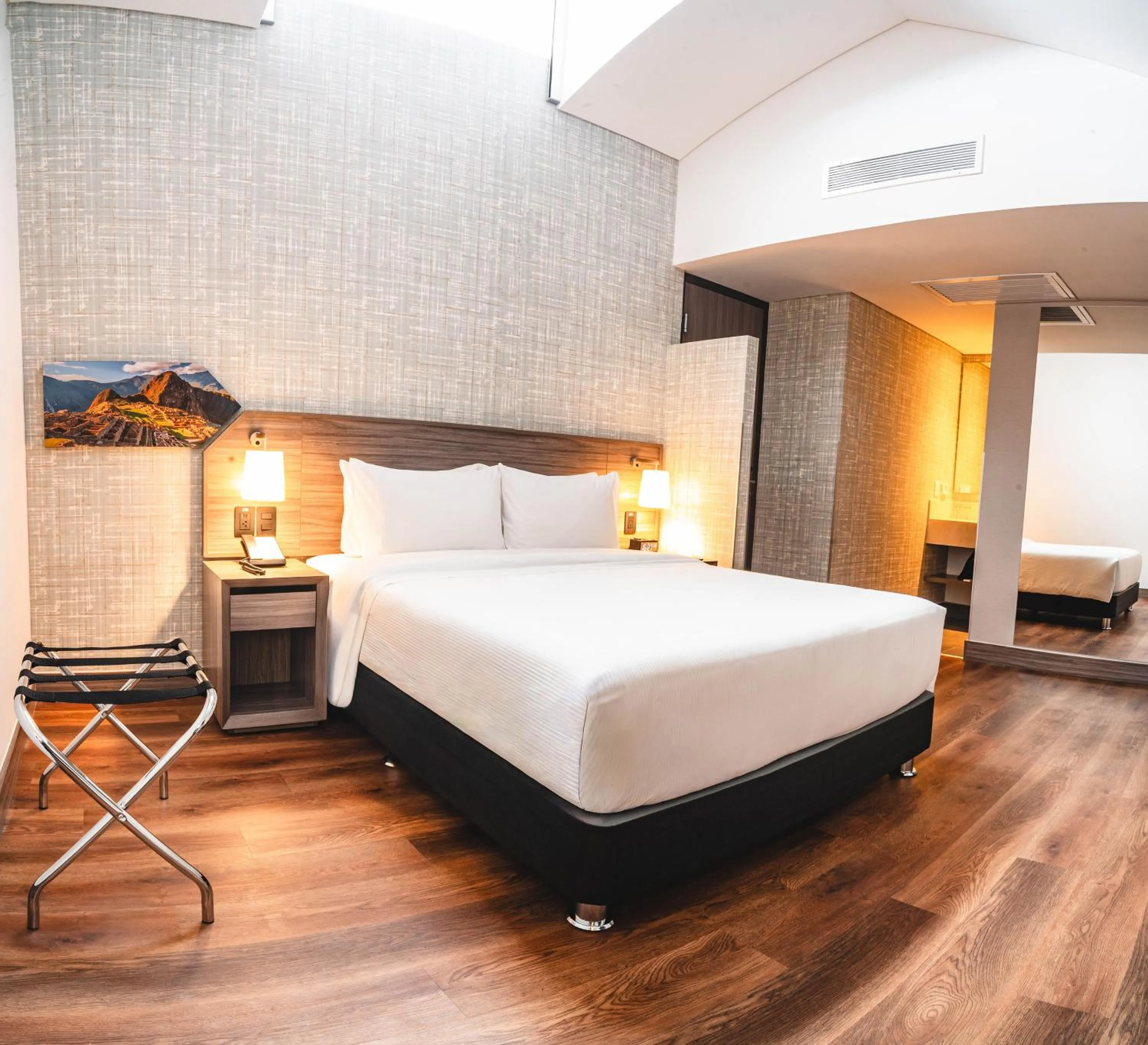 Bed in Hampton By Hilton Cusco