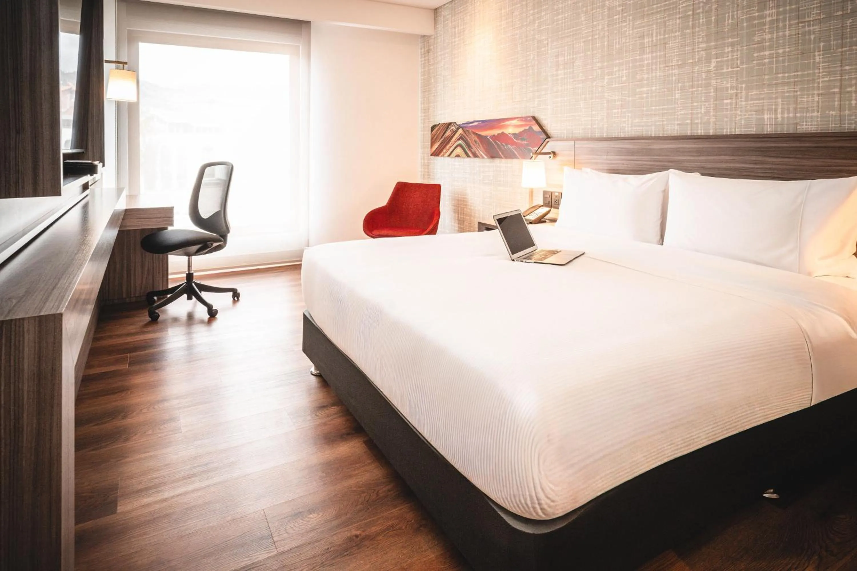 Bed in Hampton By Hilton Cusco