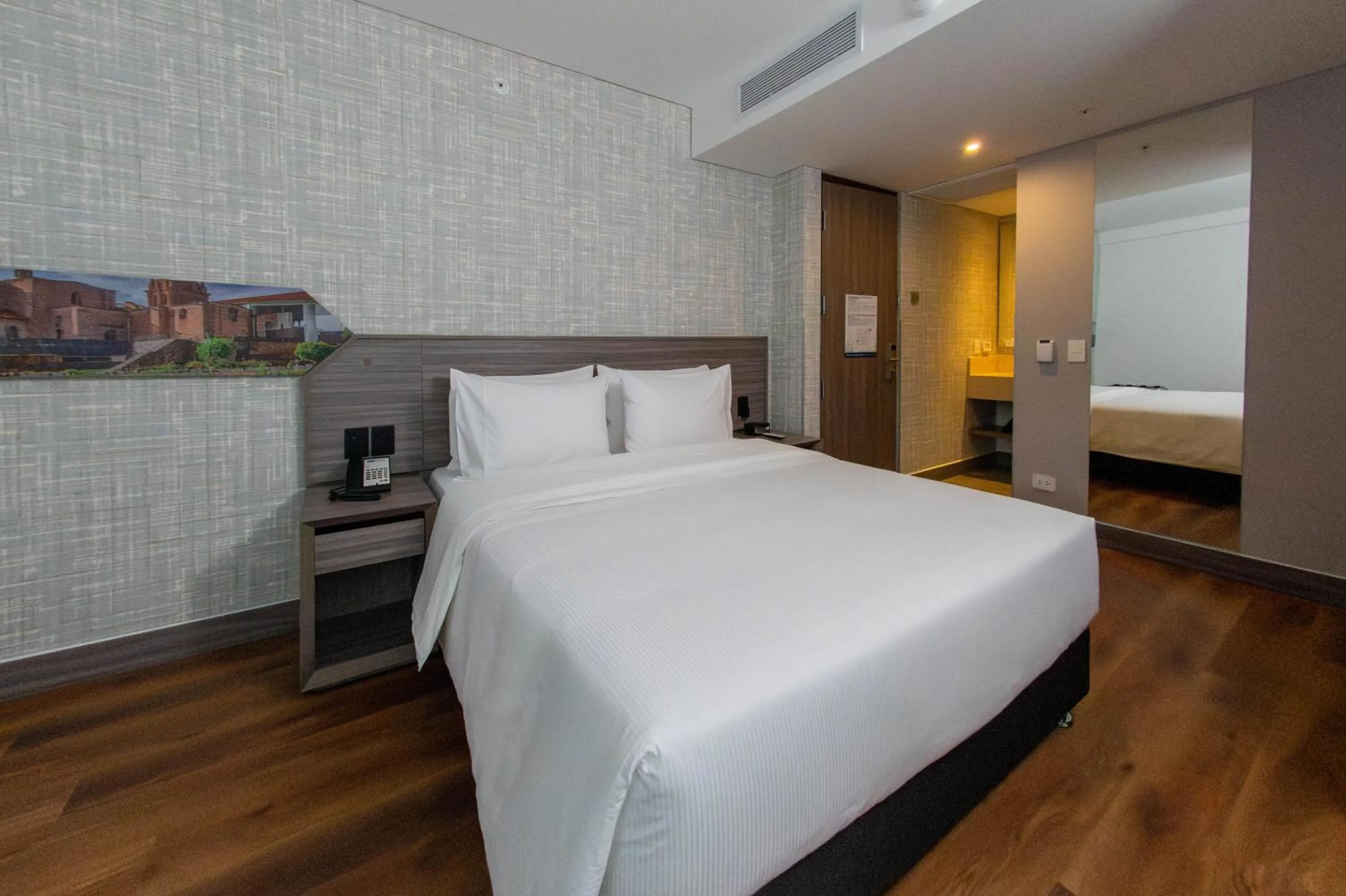 Guests, Bed in Hampton By Hilton Cusco