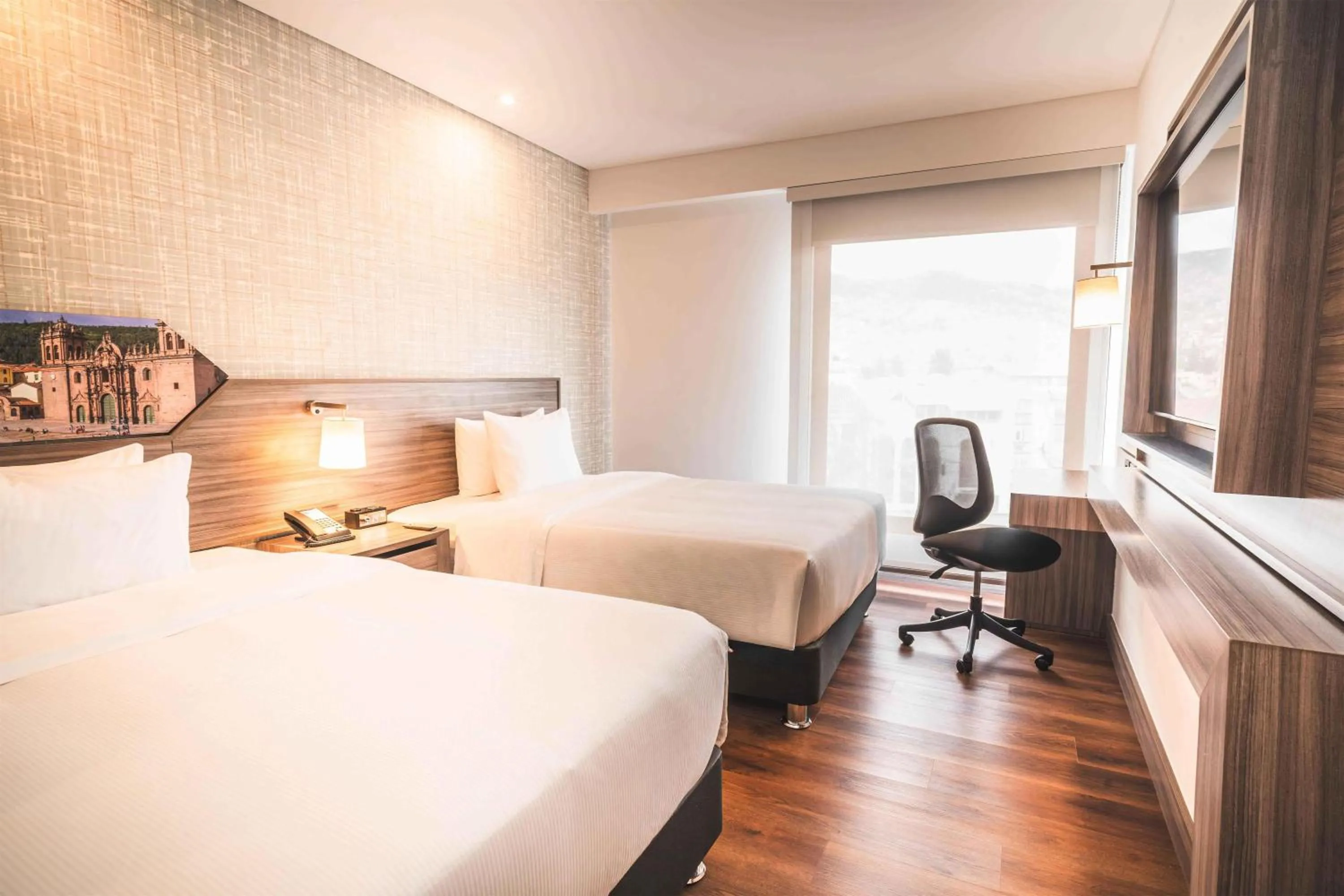 Bed in Hampton By Hilton Cusco