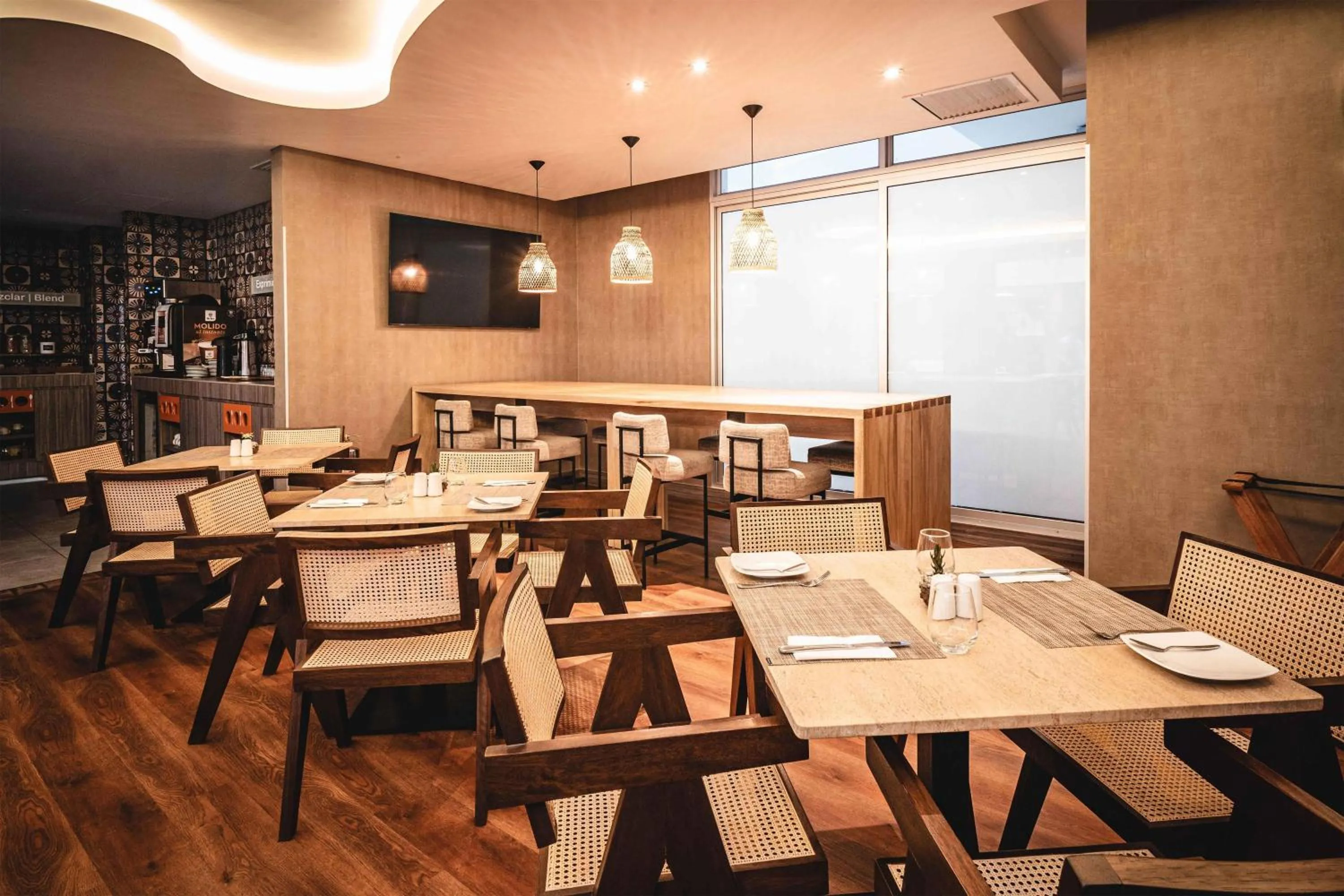 Restaurant/places to eat in Hampton By Hilton Cusco