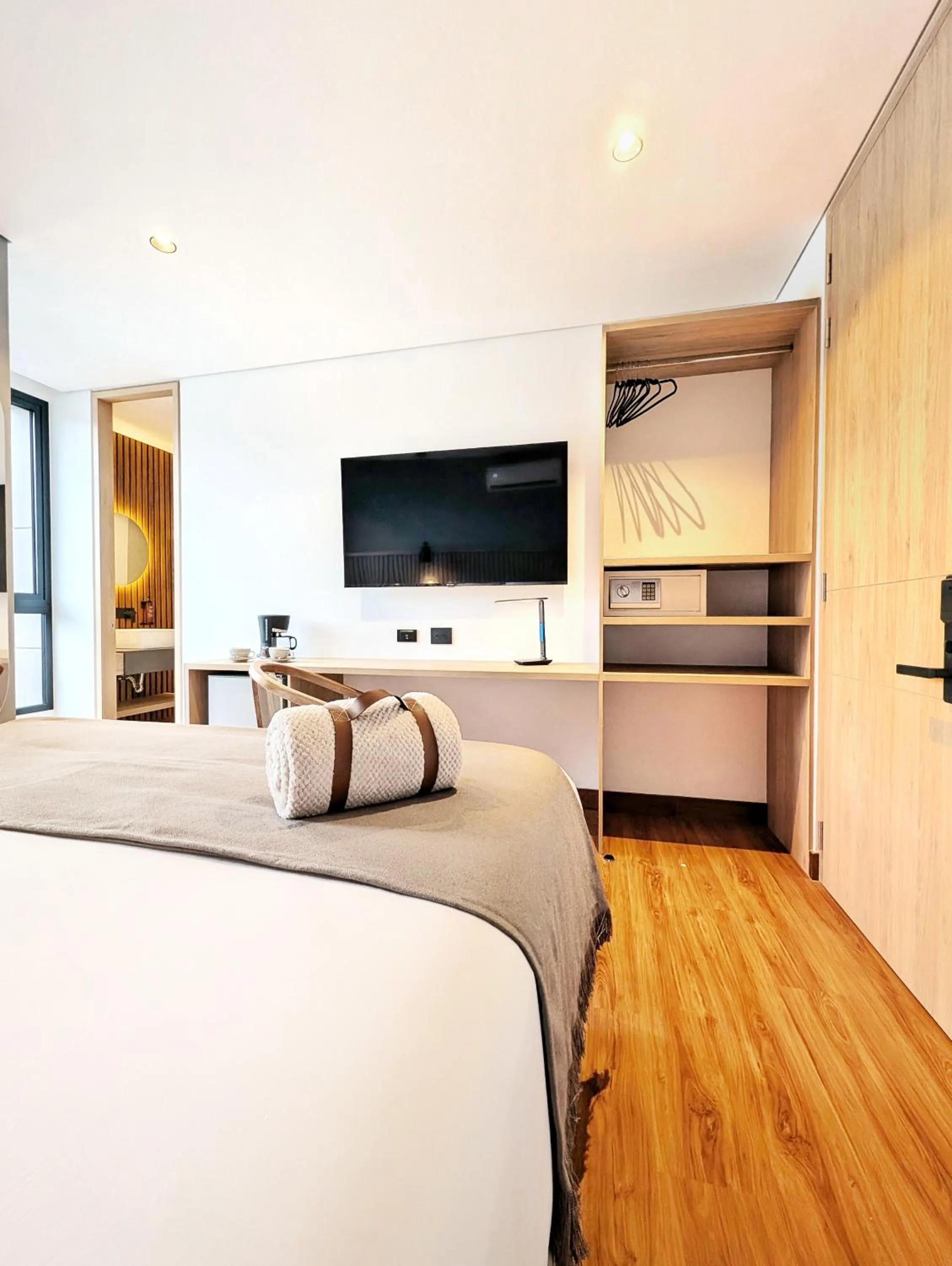 Bedroom, Bed in Moa Select