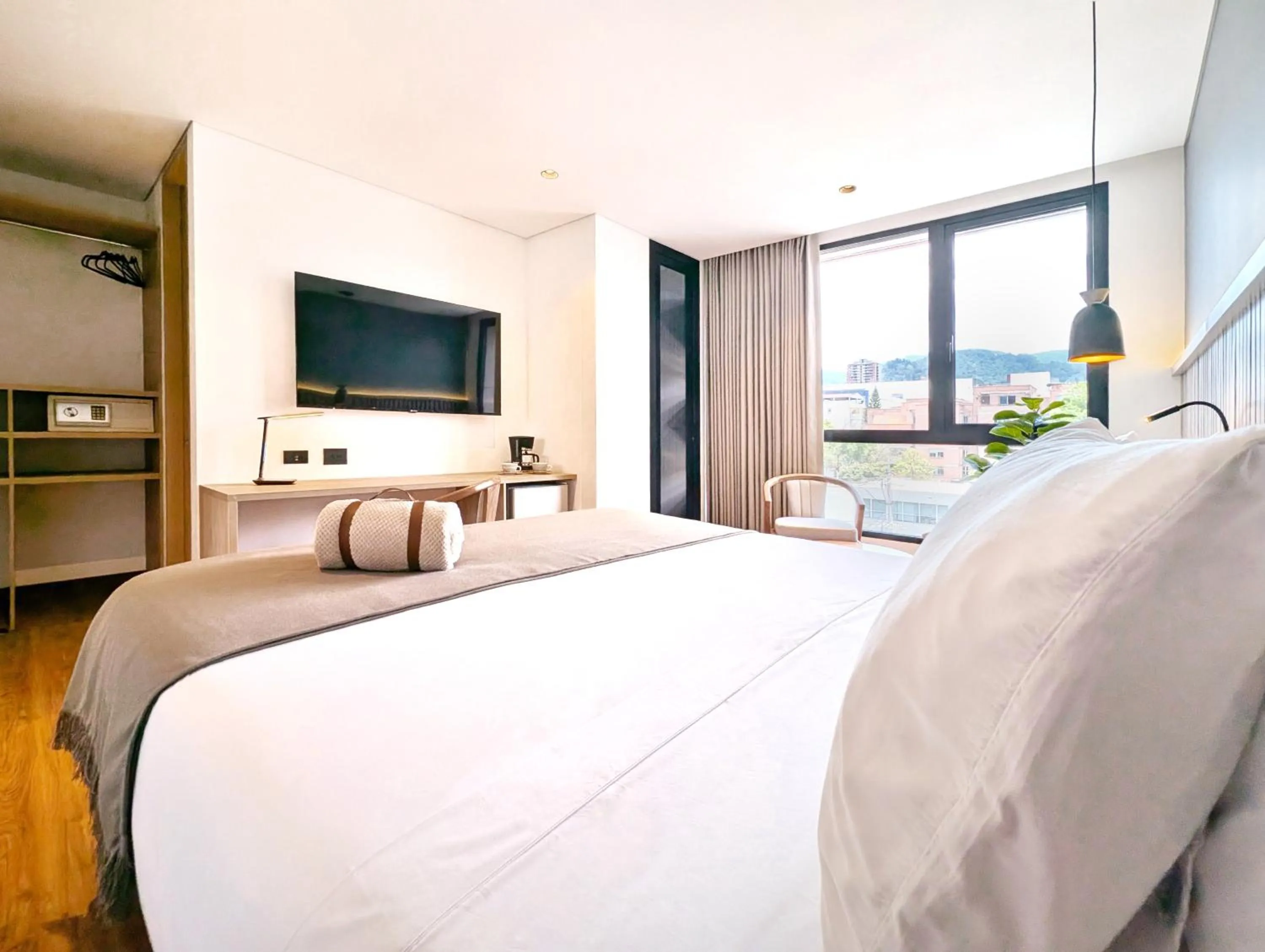 Bedroom, Bed in Moa Select