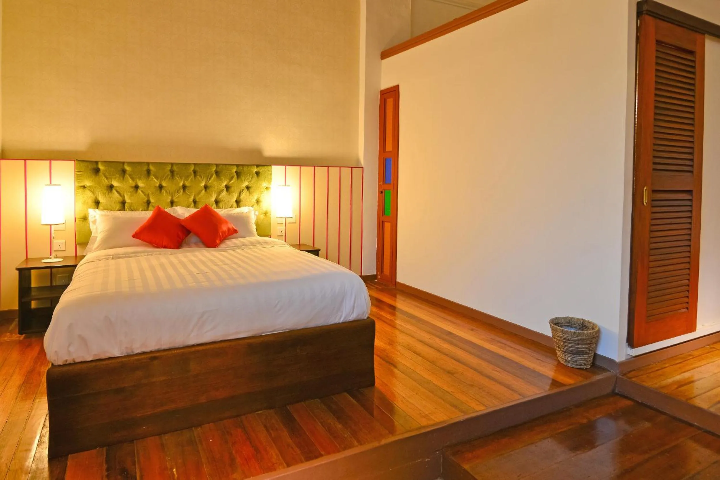 Photo of the whole room, Bed in Sarang Paloh Heritage Stay