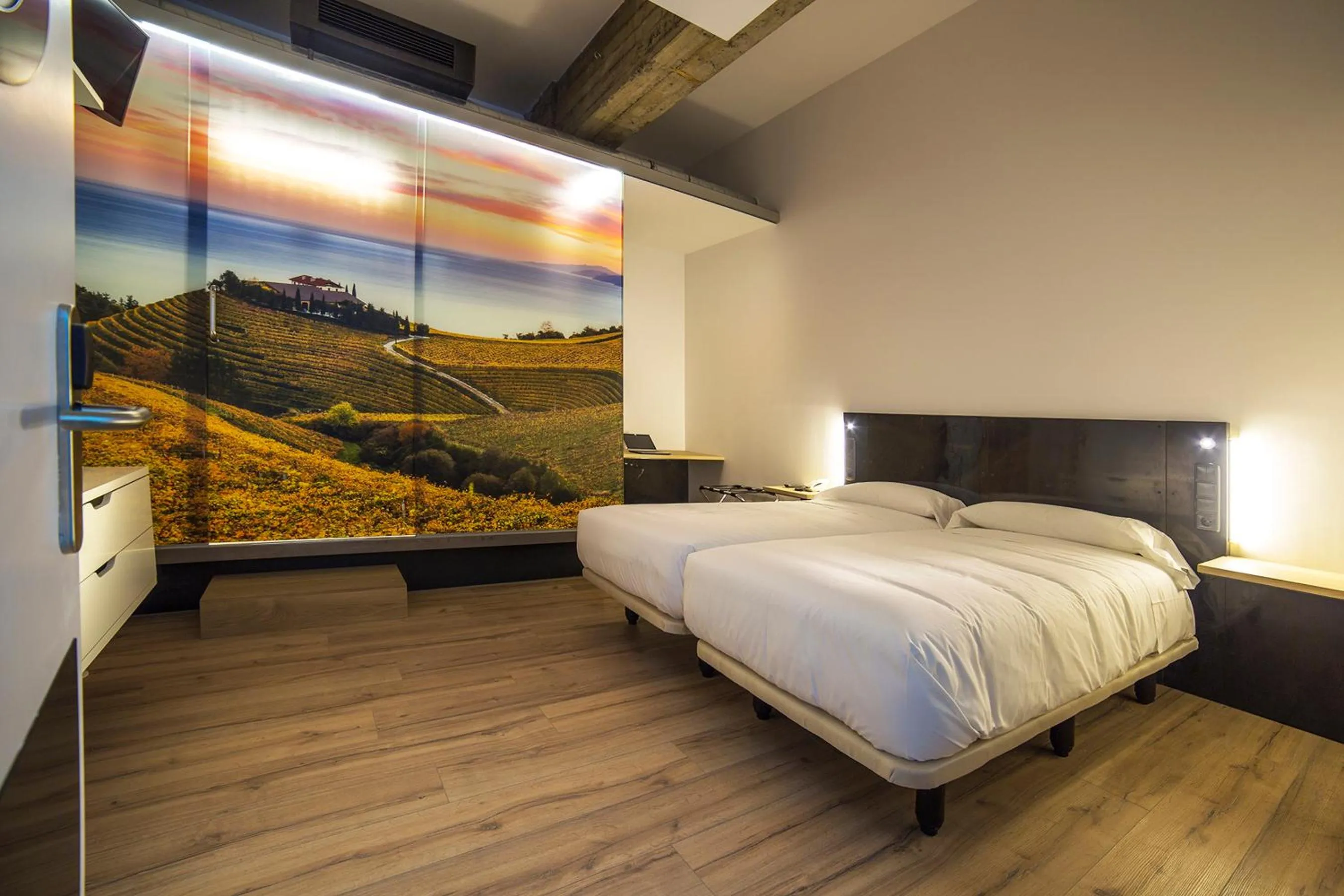 Bedroom, Bed in Zerupe Hotel