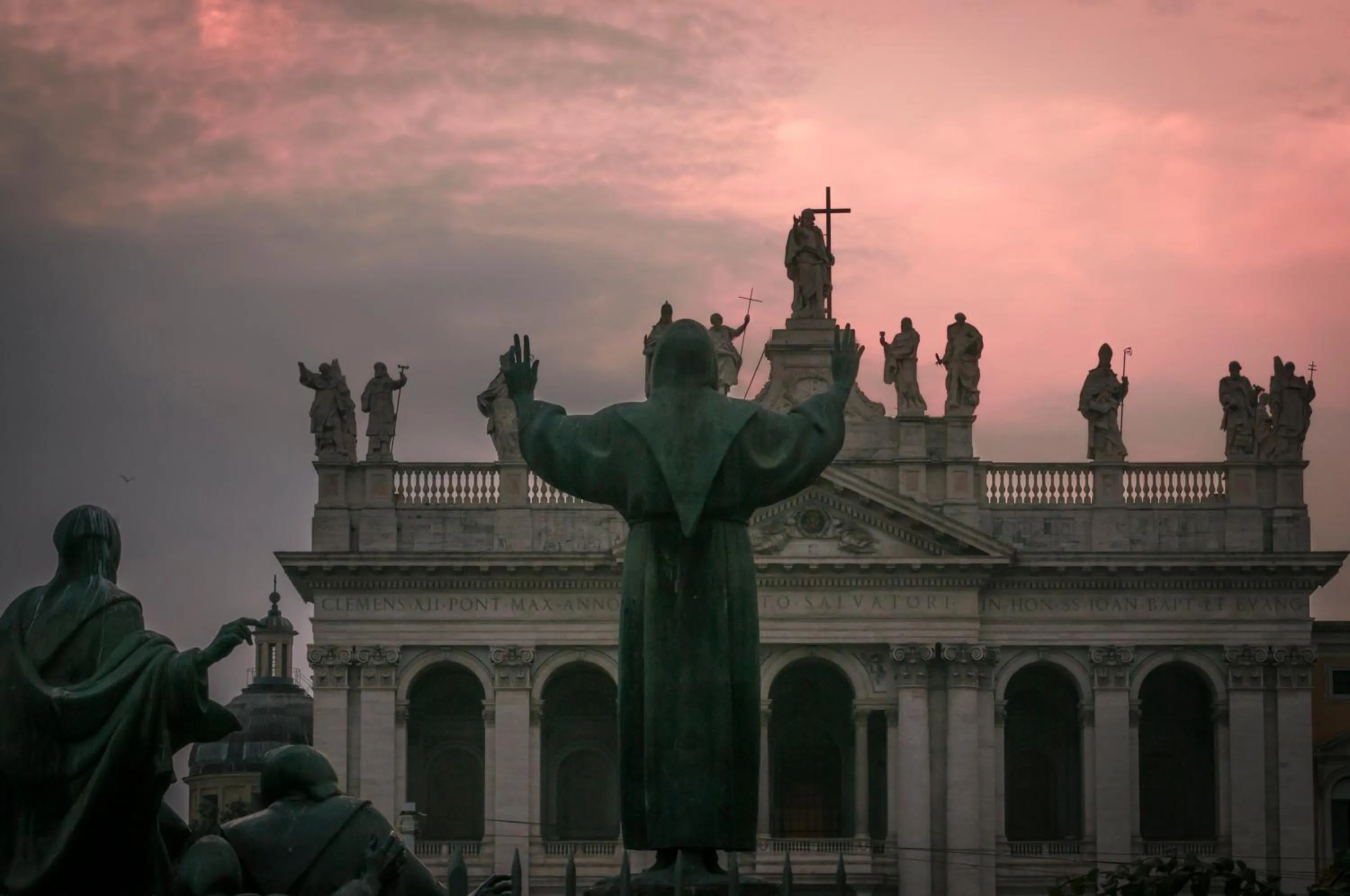 Nearby landmark in RomAntic Dreams Guest House