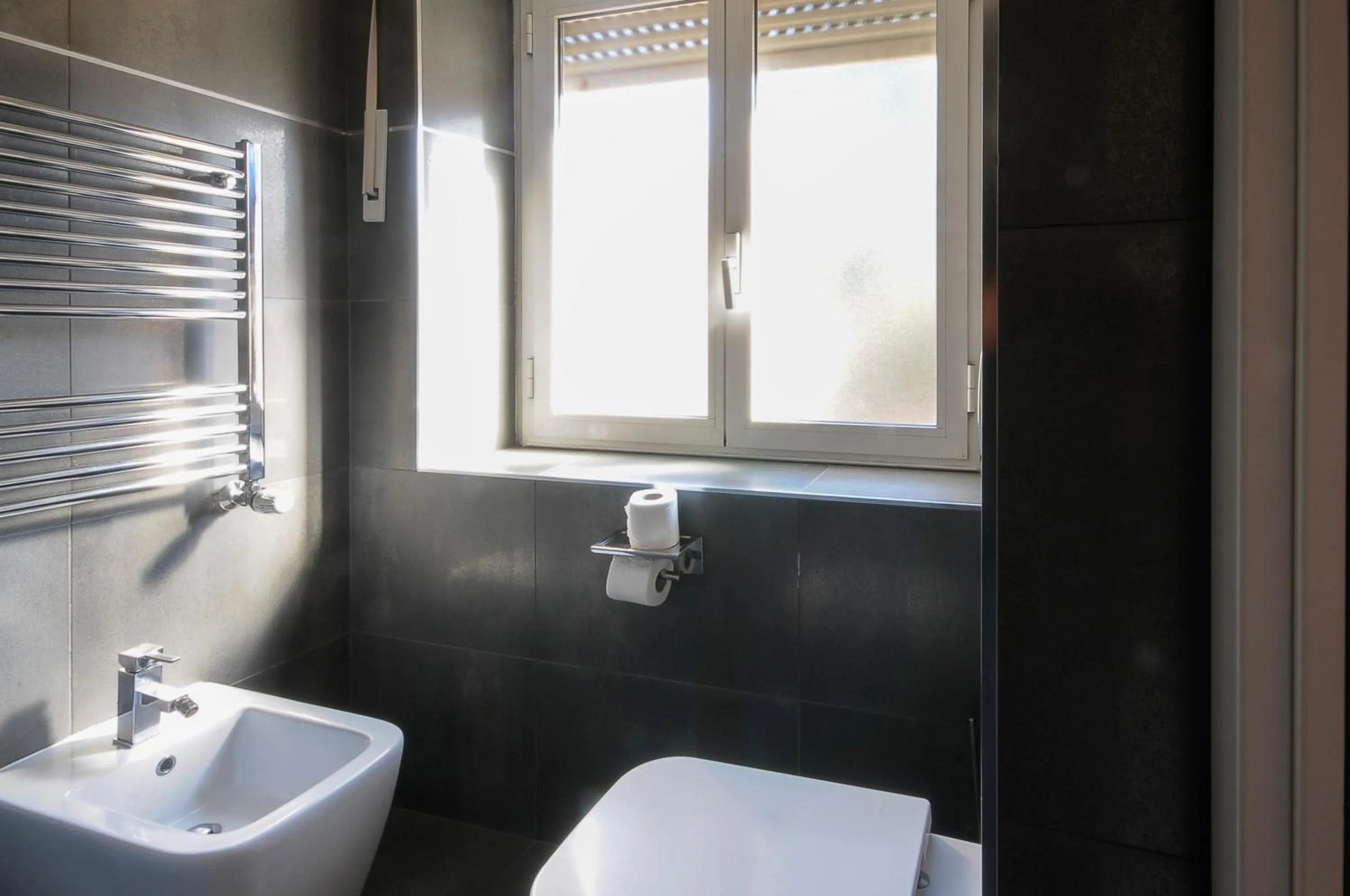 Bathroom in RomAntic Dreams Guest House