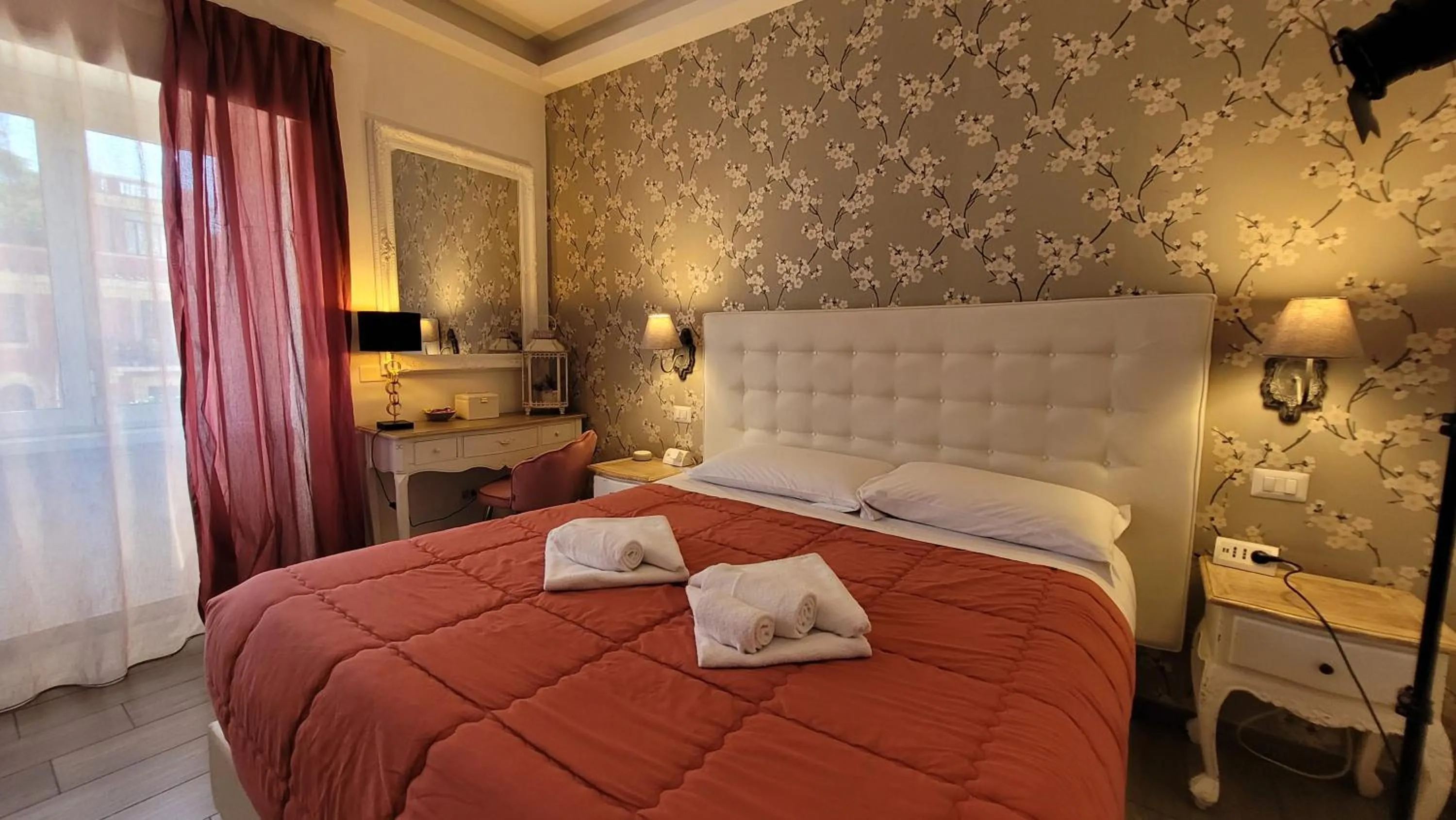 Photo of the whole room, Bed in RomAntic Dreams Guest House