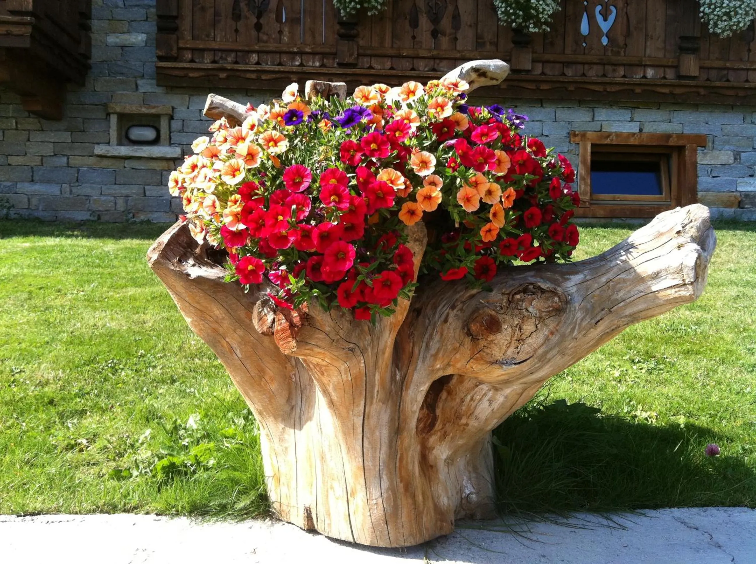 Decorative detail in Residence Lo Peyo