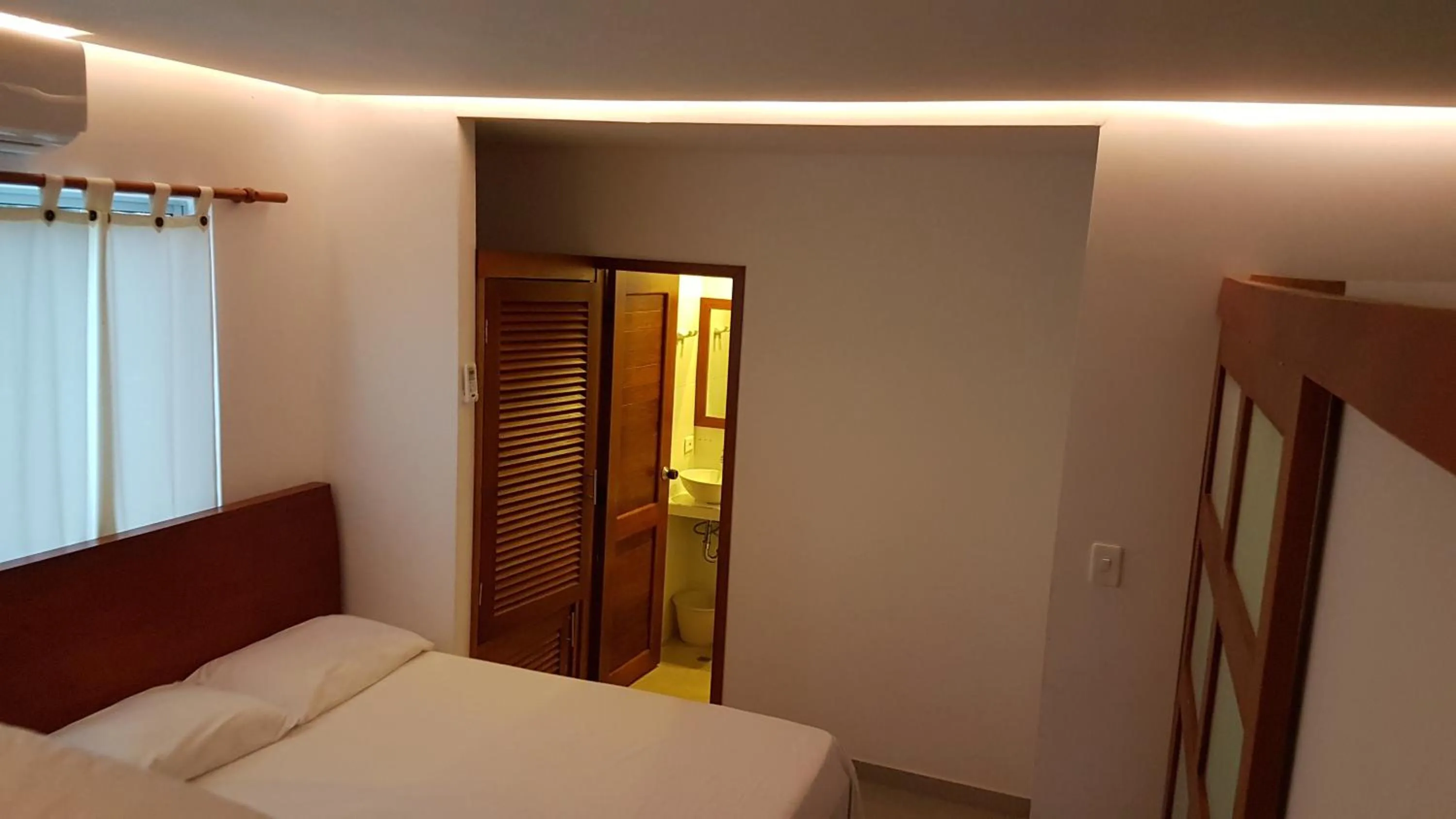 Bedroom, Bed in Camino Palmero Coveñas