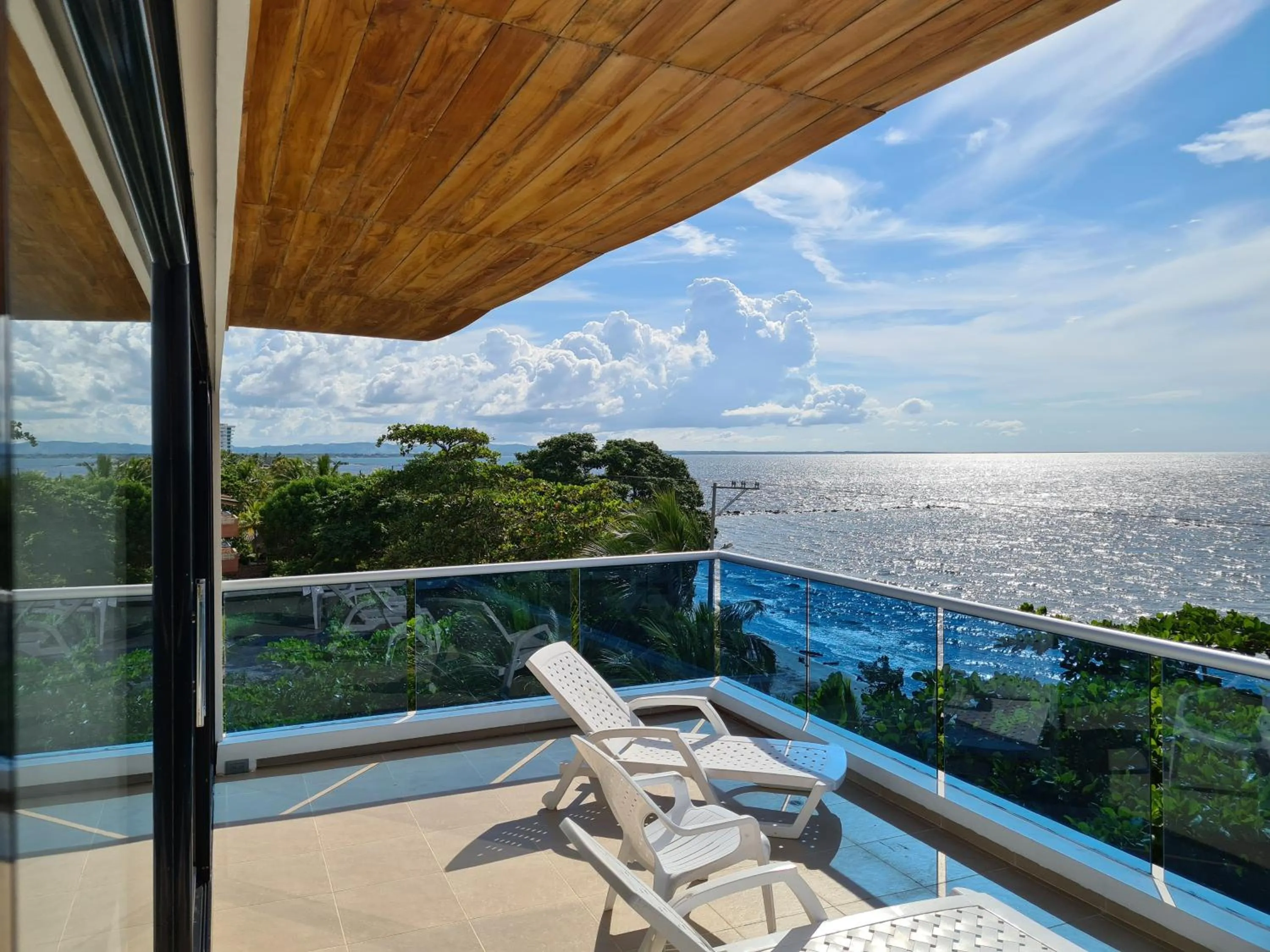 Sea view in Camino Palmero Coveñas