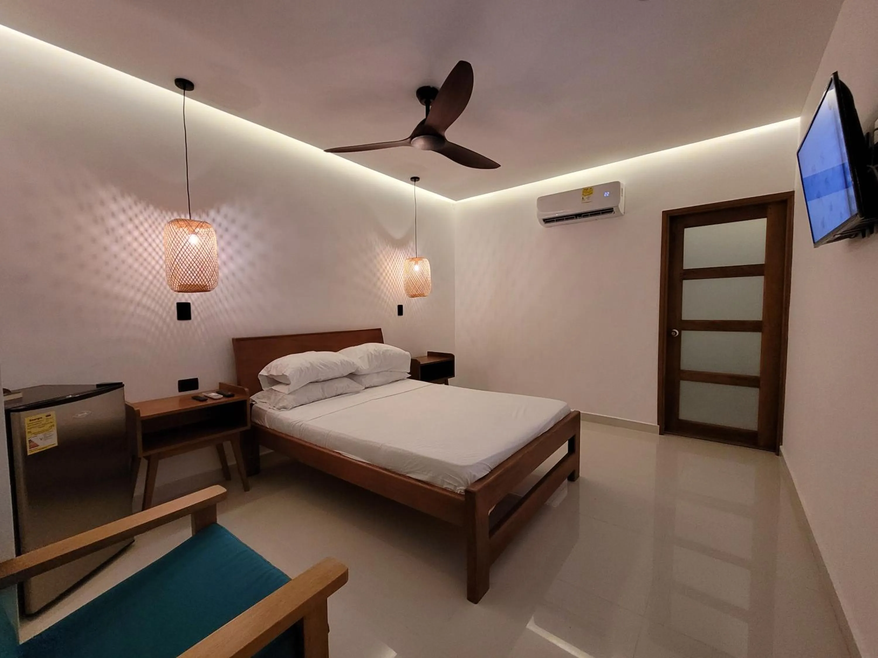 Bedroom, Bed in Camino Palmero Coveñas