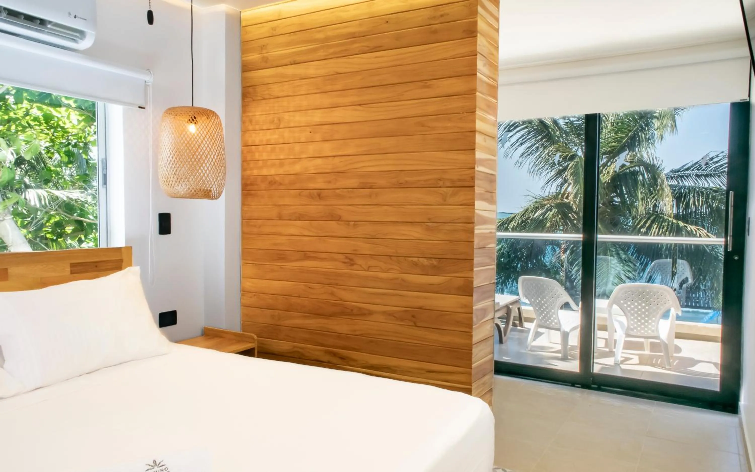 Balcony/Terrace, Bed in Camino Palmero Coveñas