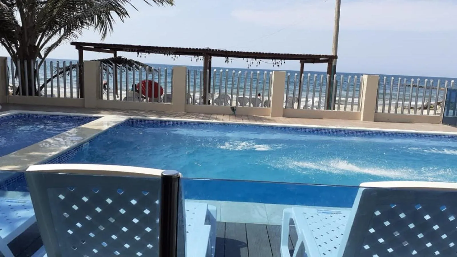 Swimming pool in Camino Palmero Coveñas