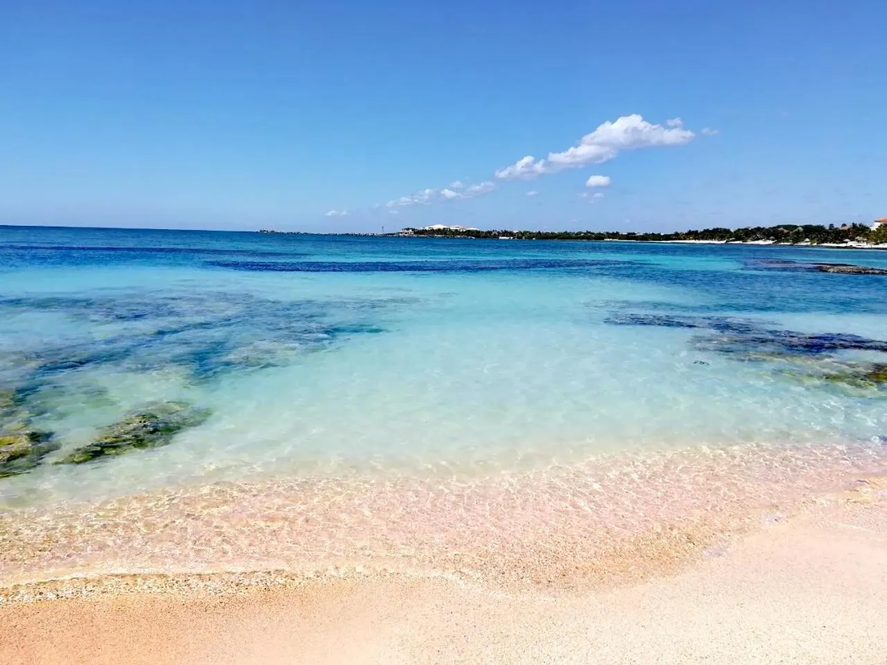 Beach in Villas Picalu Lodge