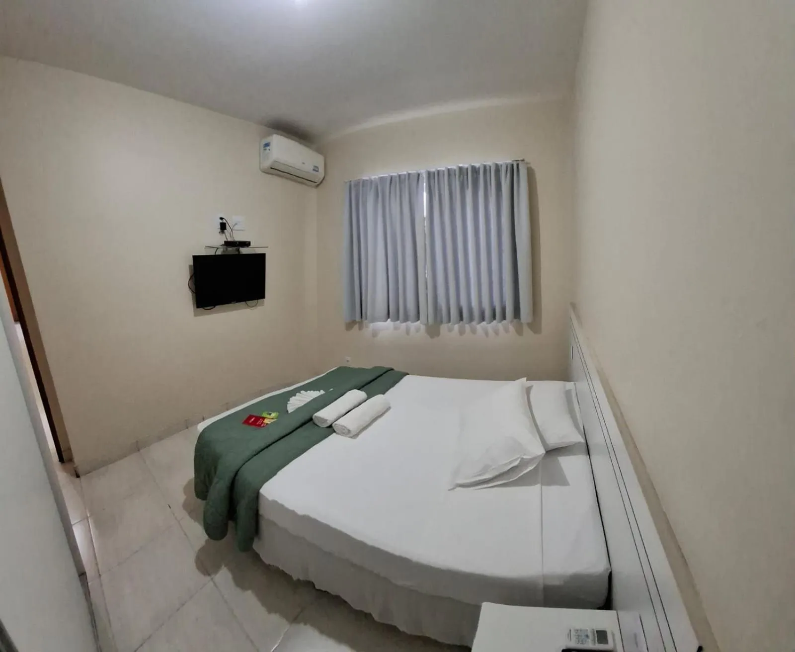 Bed in Rivello Apart Hotel