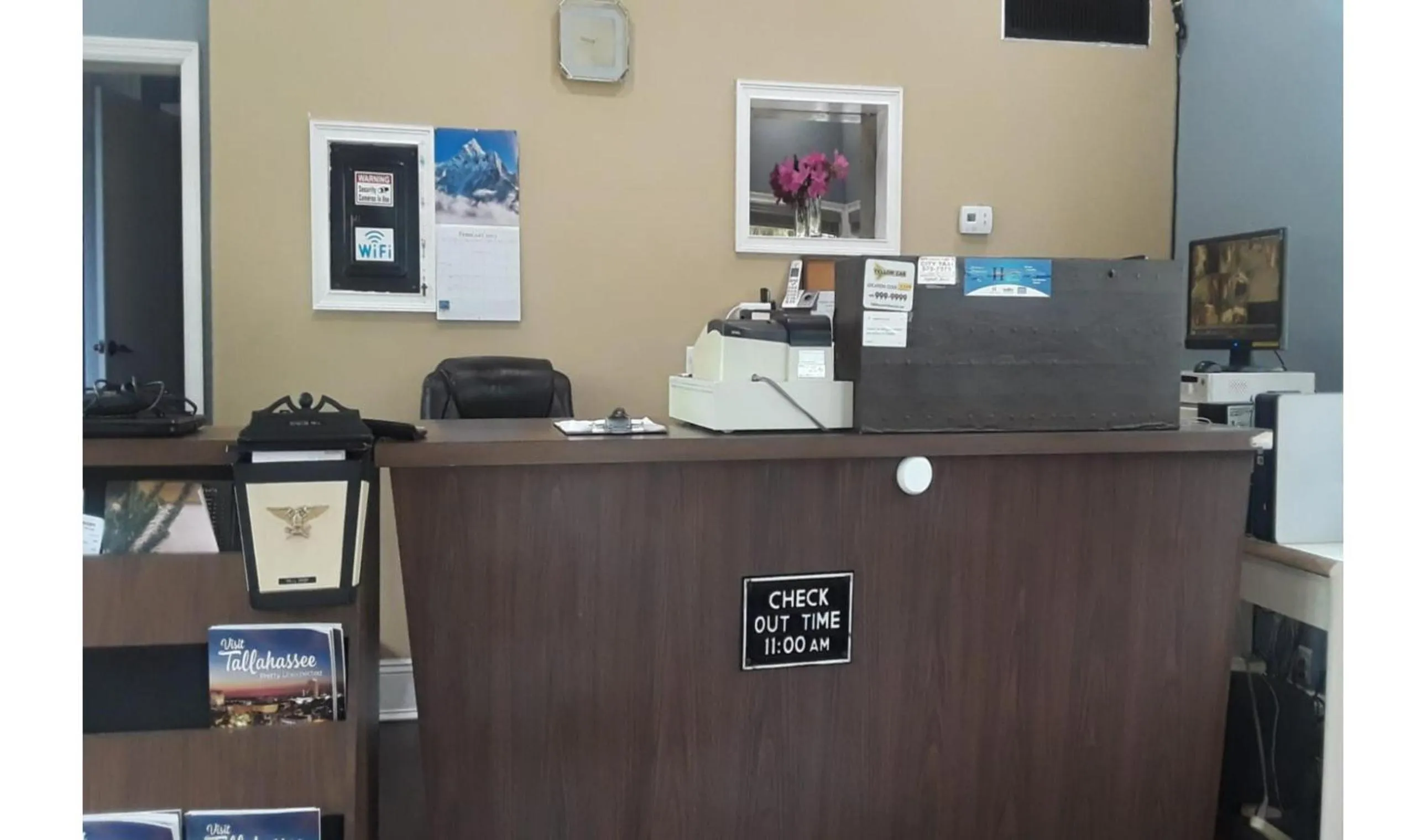 Lobby or reception in OYO Hotel Tallahassee Downtown