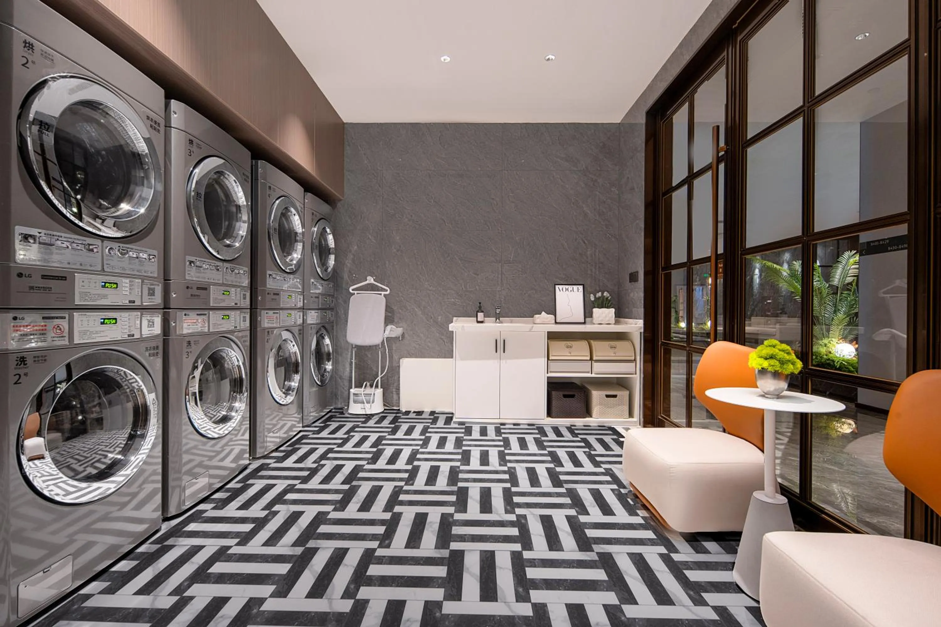 laundry in Echeng Hotel Chengdu Chunxi Road Taikoo Li