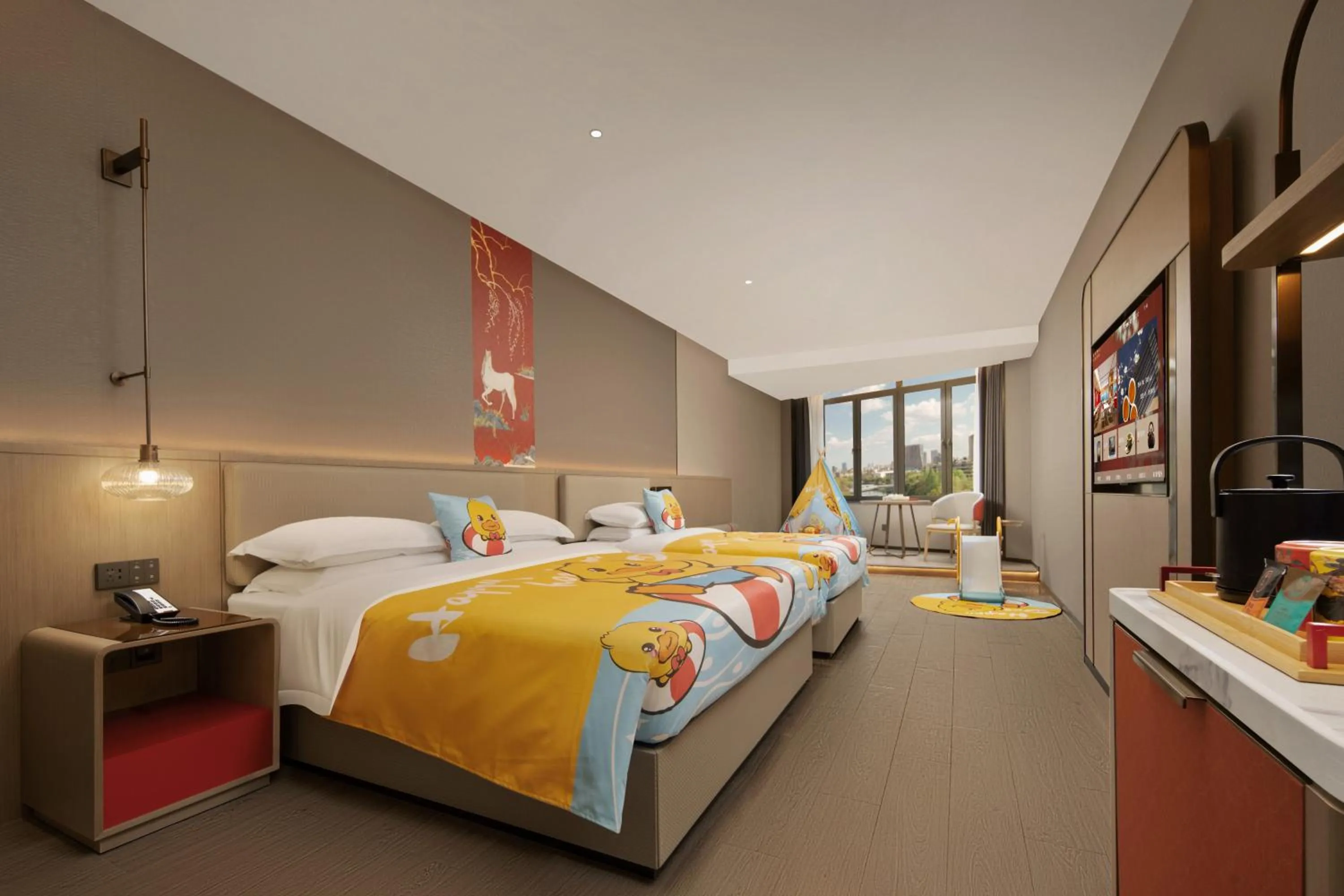 Photo of the whole room, Bed in Echeng Hotel Chengdu Chunxi Road Taikoo Li