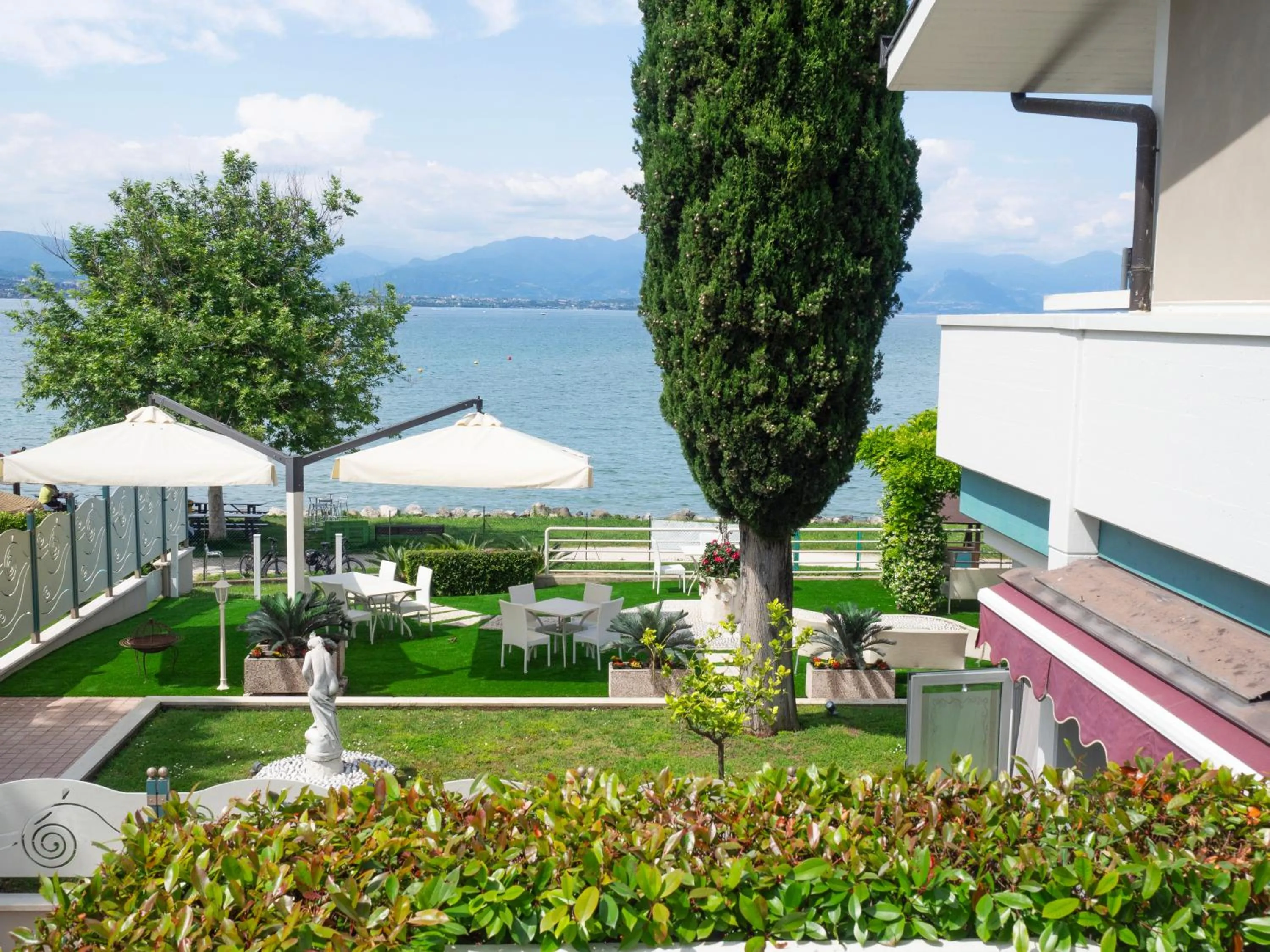 Restaurant/places to eat in Hotel Aquila D'Oro Desenzano