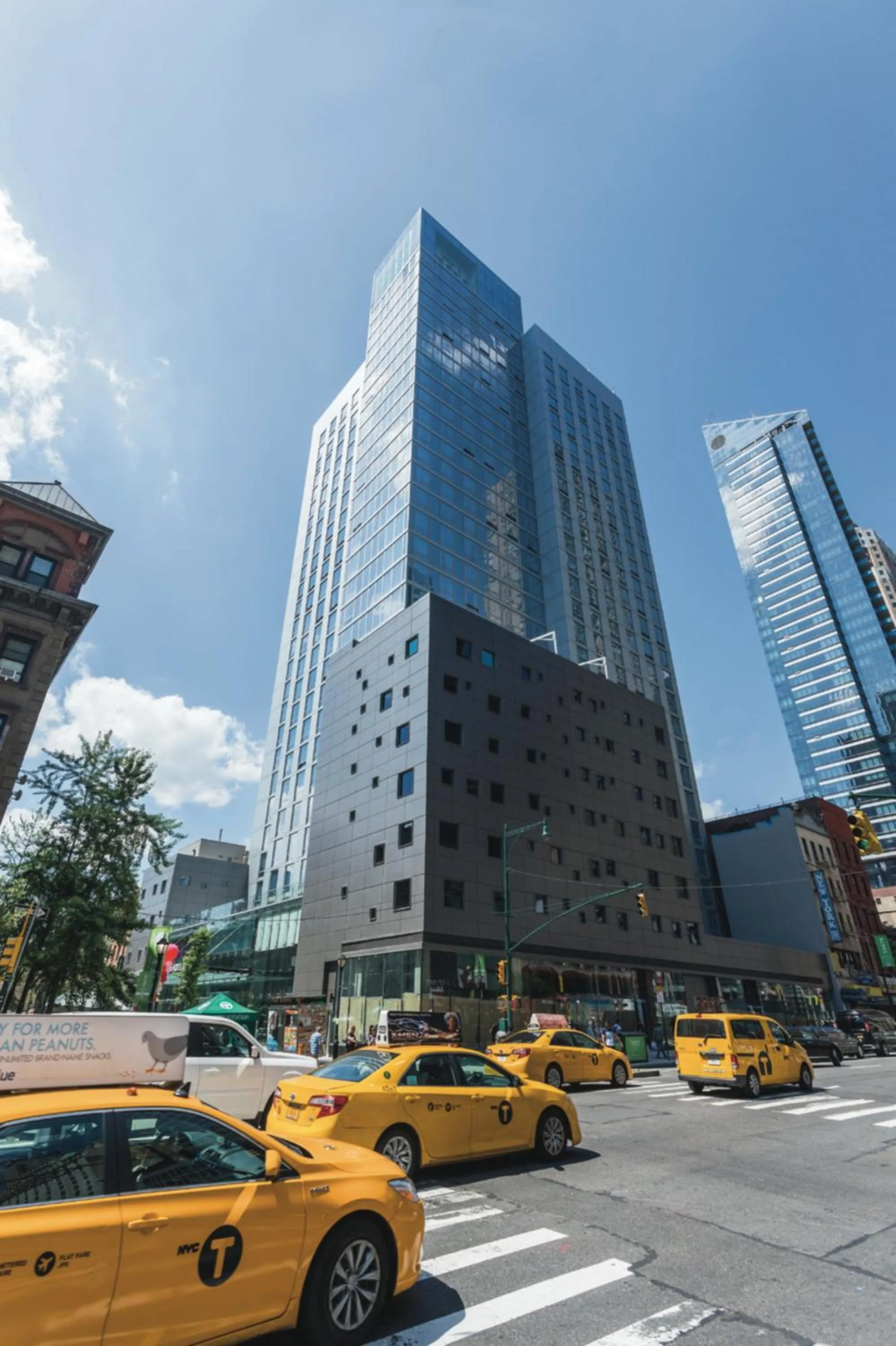 Facade/entrance in Riu Plaza New York Times Square