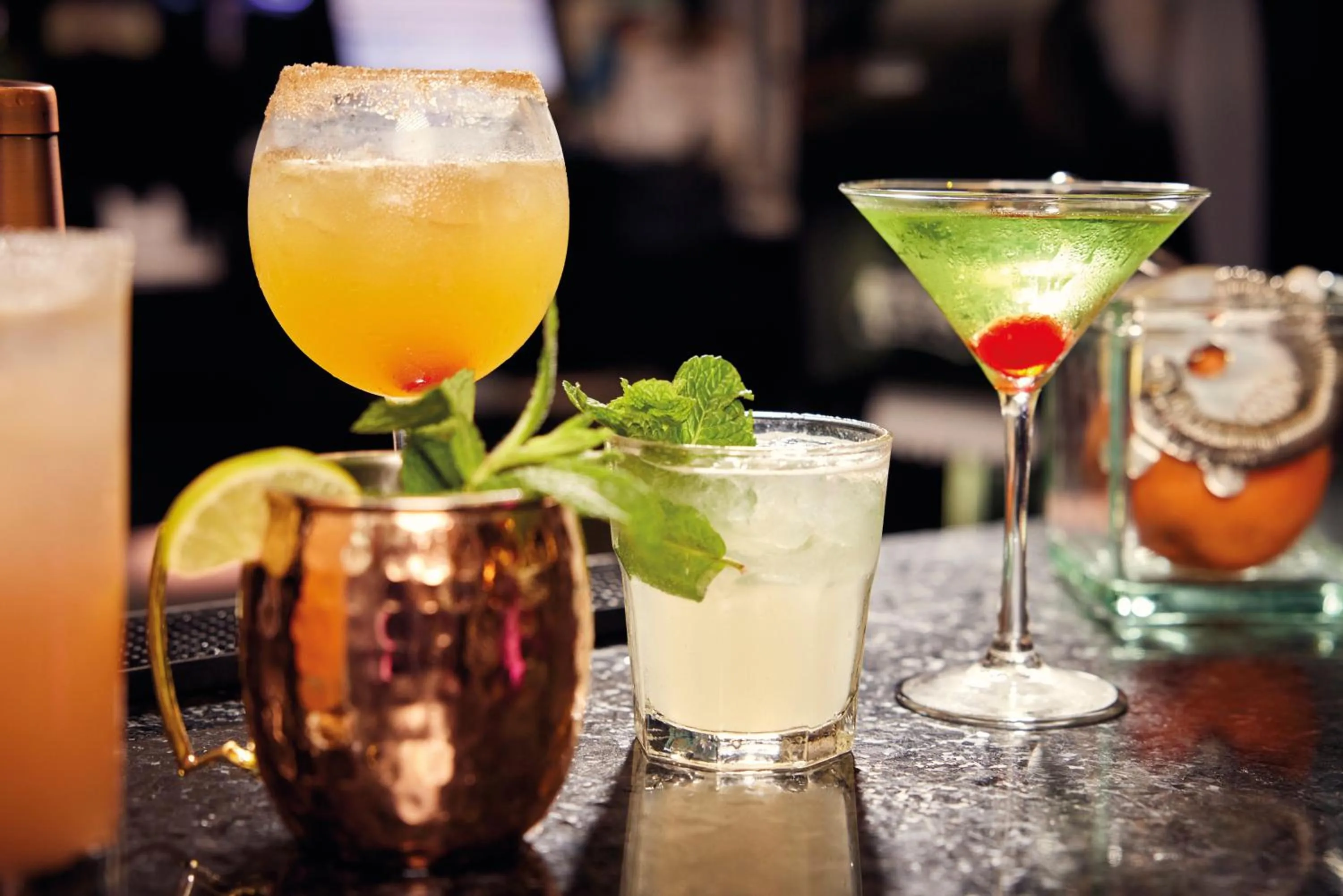 Lounge or bar in Riu Plaza New York Times Square