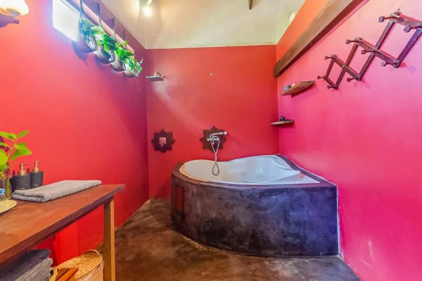 Bathroom in Maison Model d'Angkor