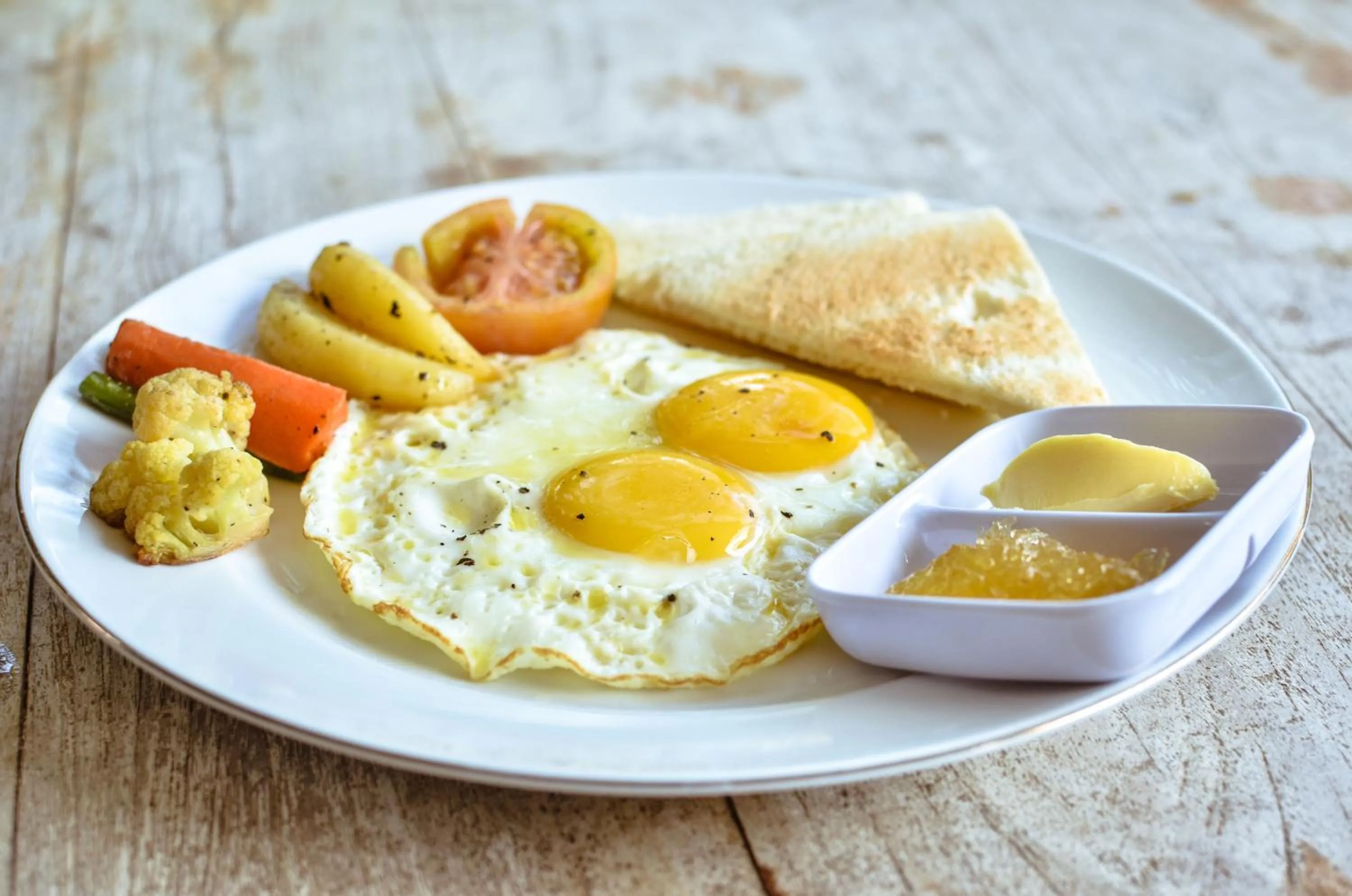 Continental breakfast in Palm Garden Bali